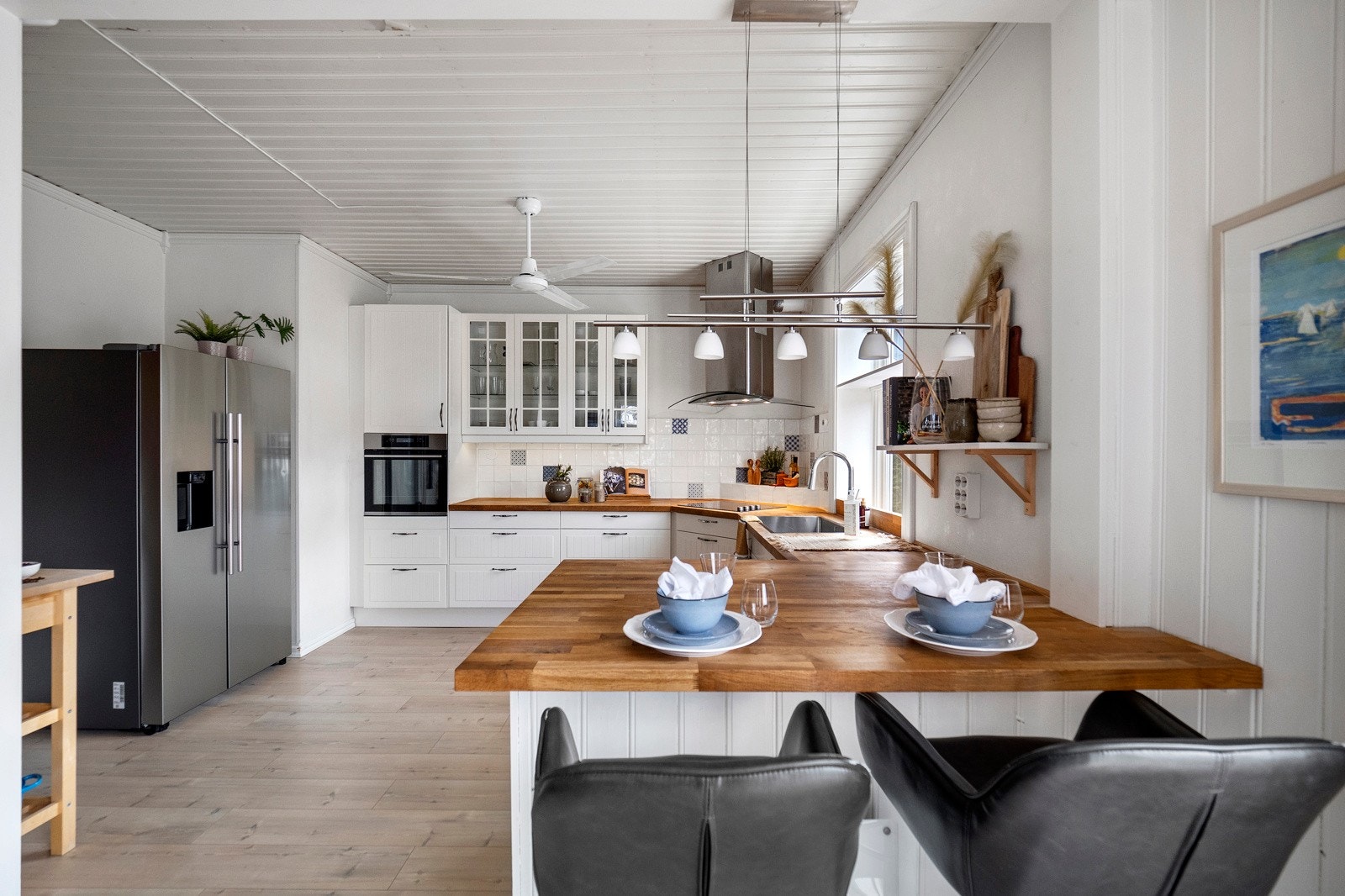 Åpent og fint kjøkken Galleribilde