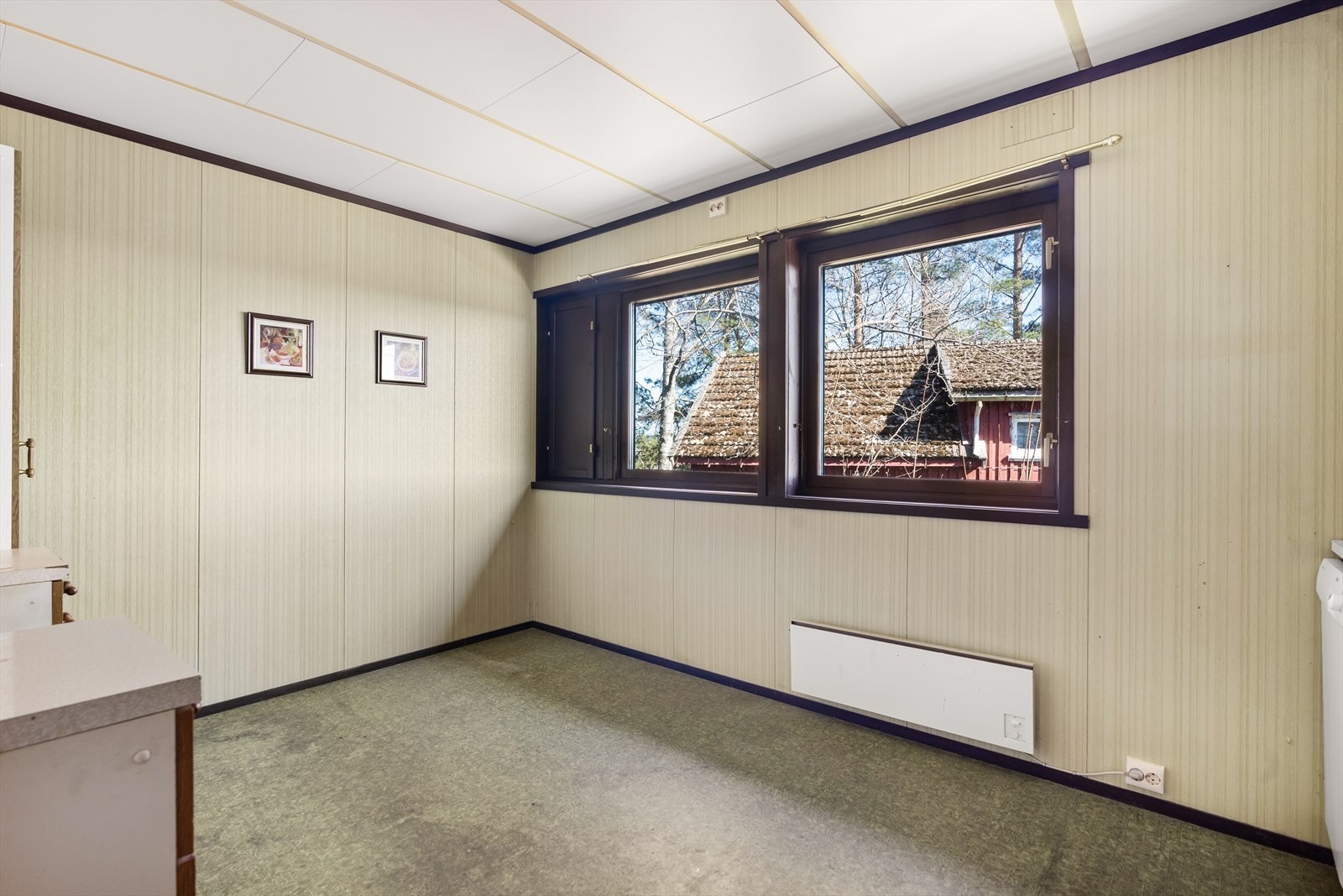 Kjøkkenet har fin plass til spisegruppe. Galleribilde