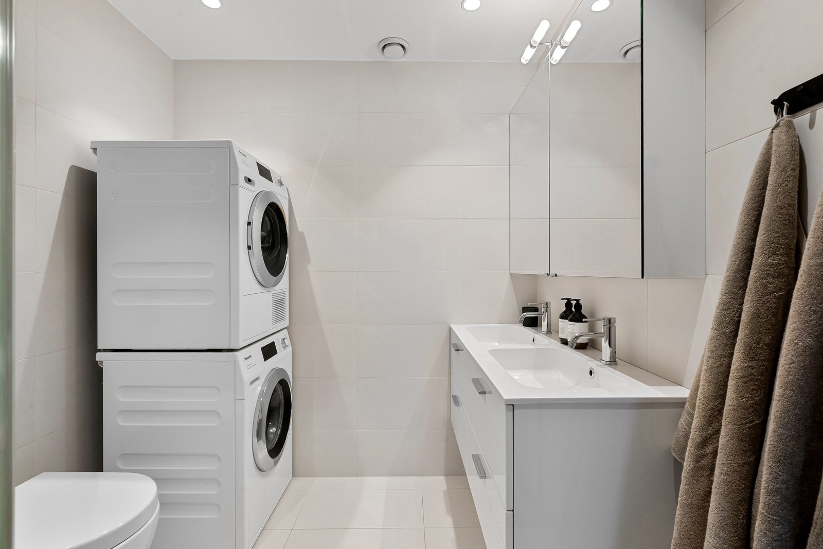 Delikat baderom fra 2013 - Opplegg for vaskesøyle. Galleribilde