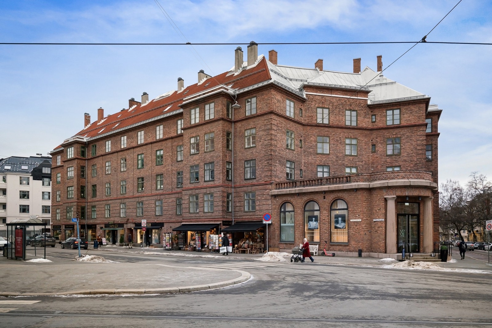 Frederik Stangs gate 46 D har en særs attraktiv, urban og populær beliggenhet, på beste Frogner. Galleribilde