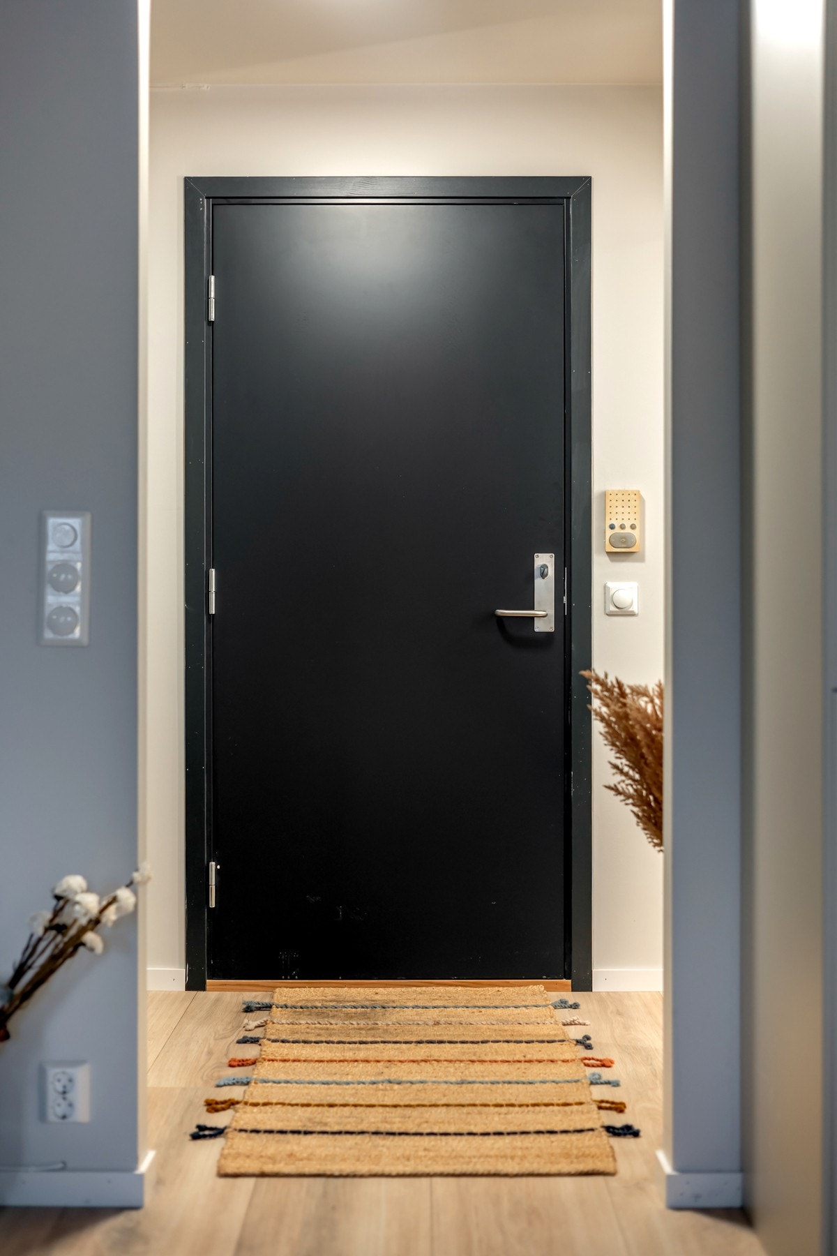 Leiligheten ligger i 3. etasje og har heisadkomst til leilighetsplan. Galleribilde