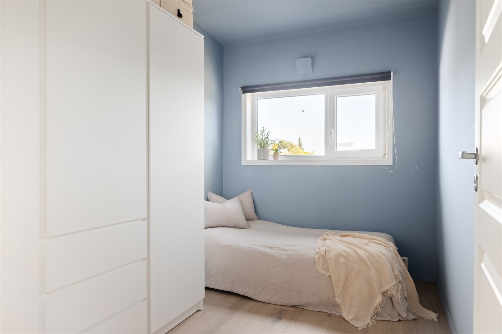 Det er god plass til å innrede med seng og garderobe Galleribilde