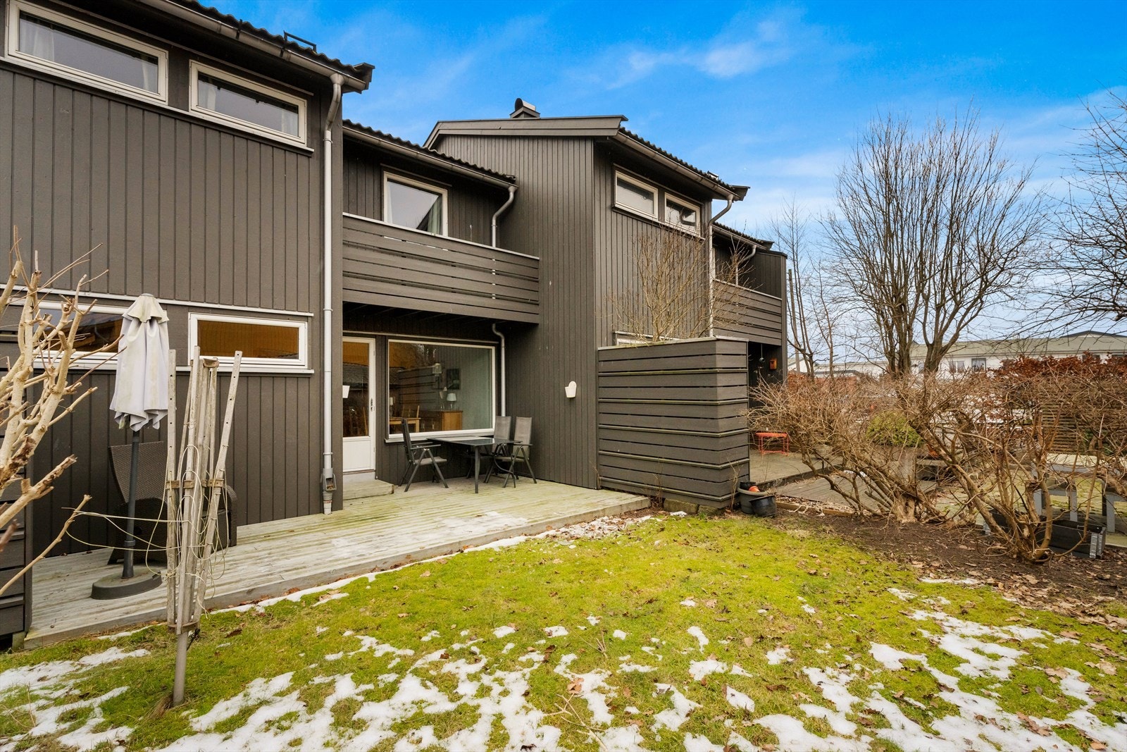 her er det godt med tumleplass for store, små og firbente. Galleribilde