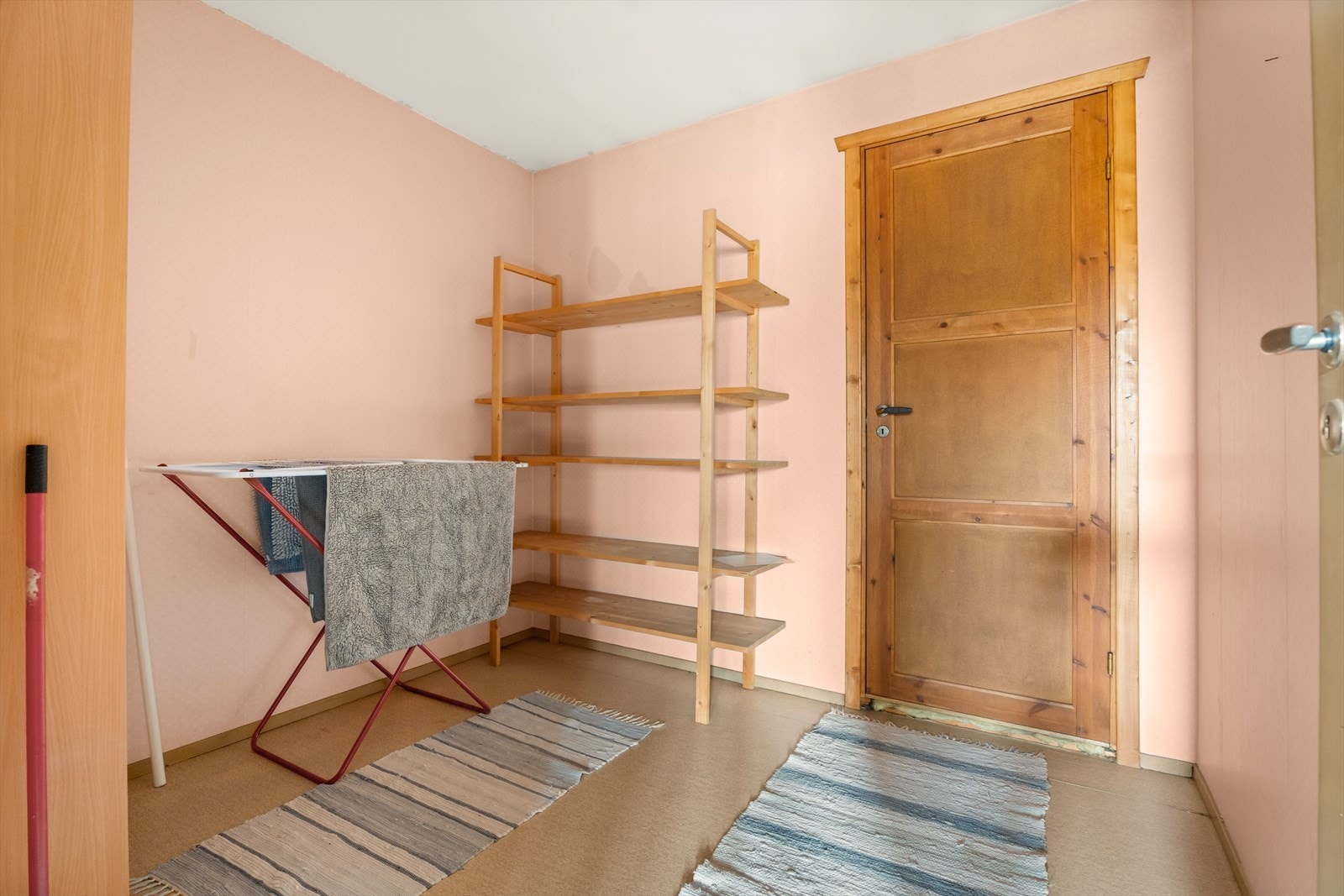 Vaskerom. Galleribilde