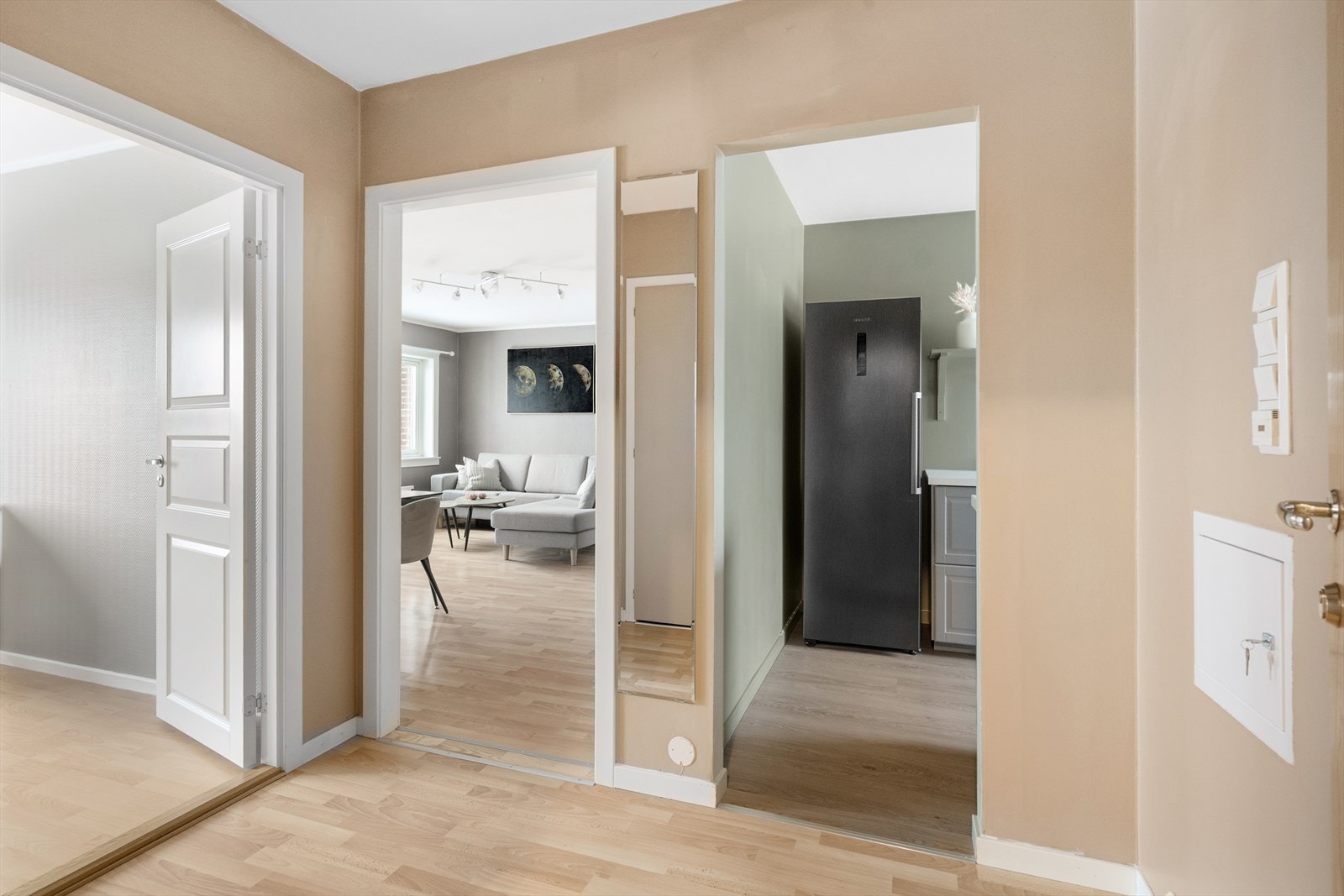 Tv og internett er inkludert i felleskostnadene. Galleribilde