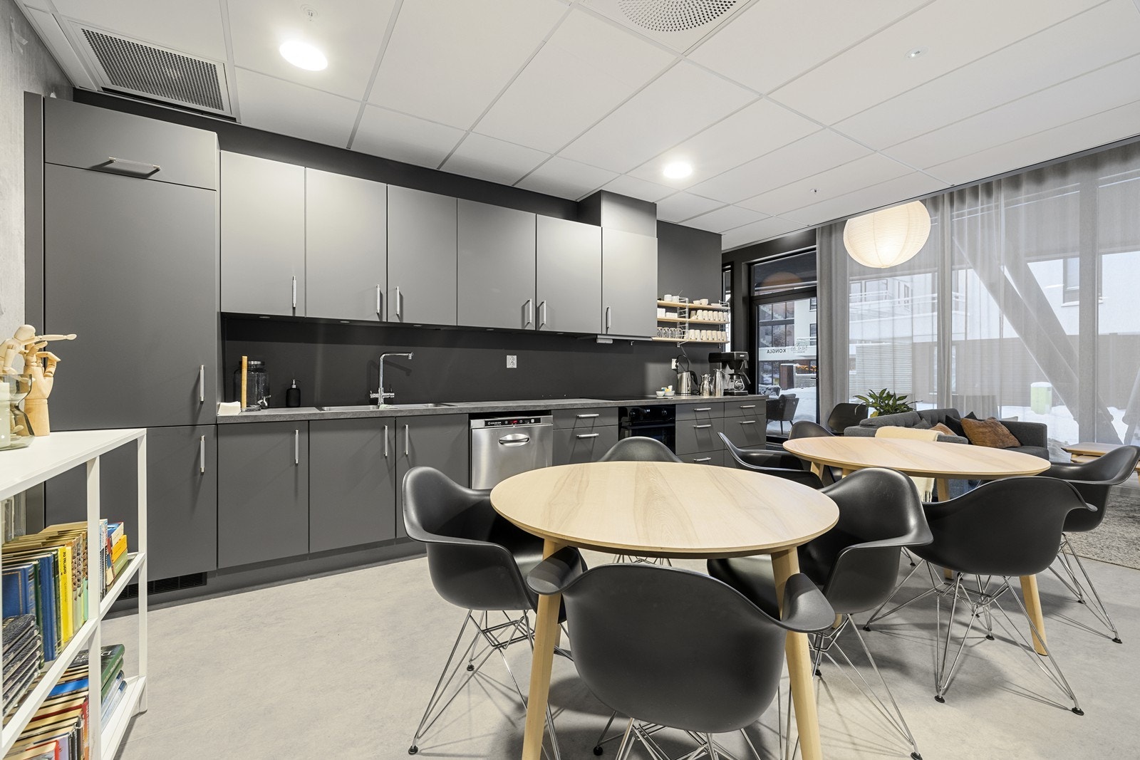 Her kan man arrangere selskaper eller treffe naboer i hyggelige omgivelser. Galleribilde