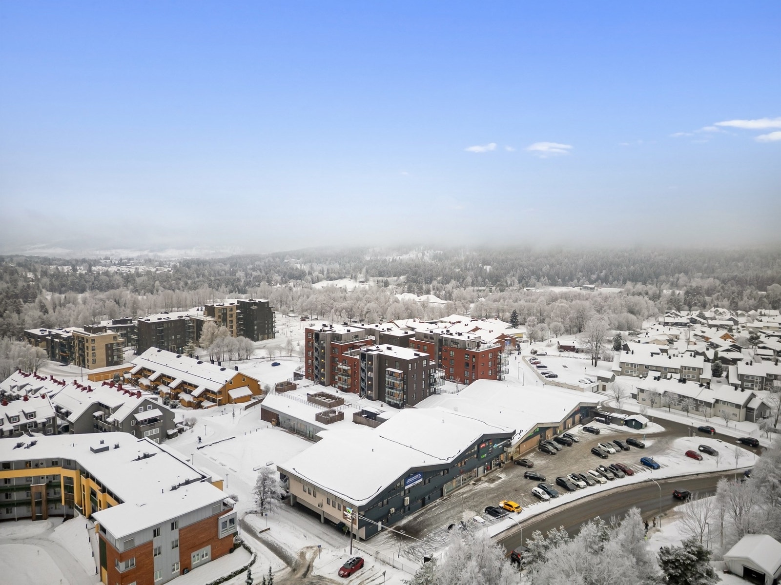 Leiligheten ligger i nærheten av flott turterreng med lysløype Galleribilde