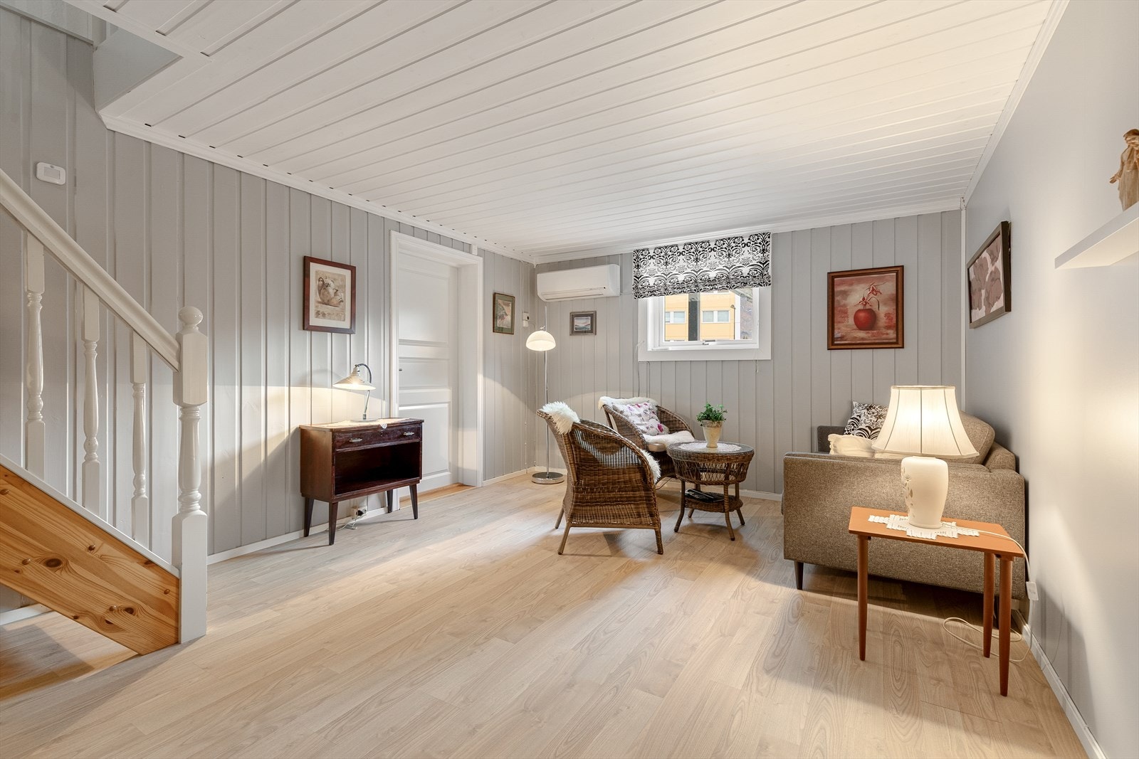 Stova har også varme i golvet. Galleribilde