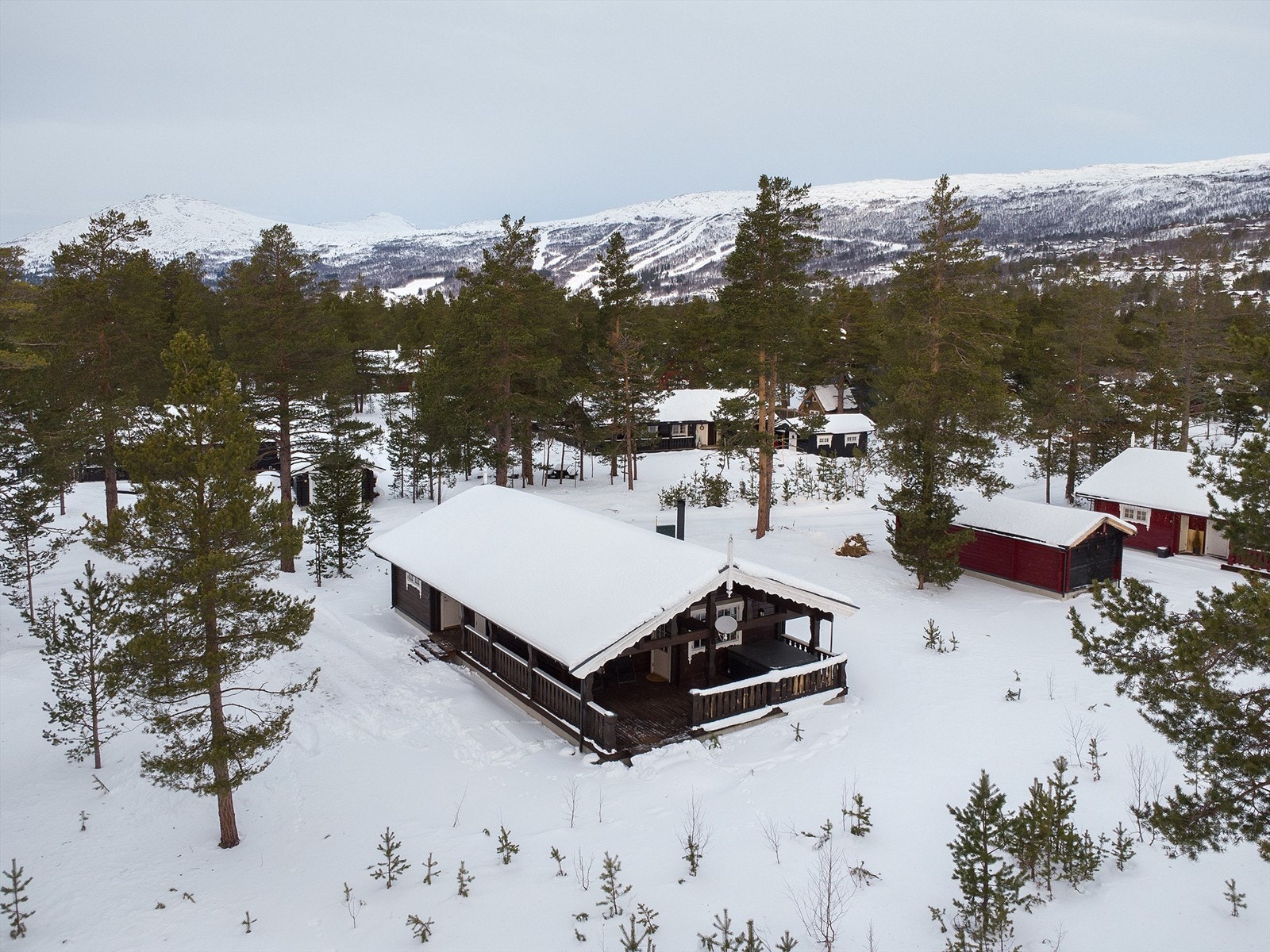 Dronebilde fasade Galleribilde