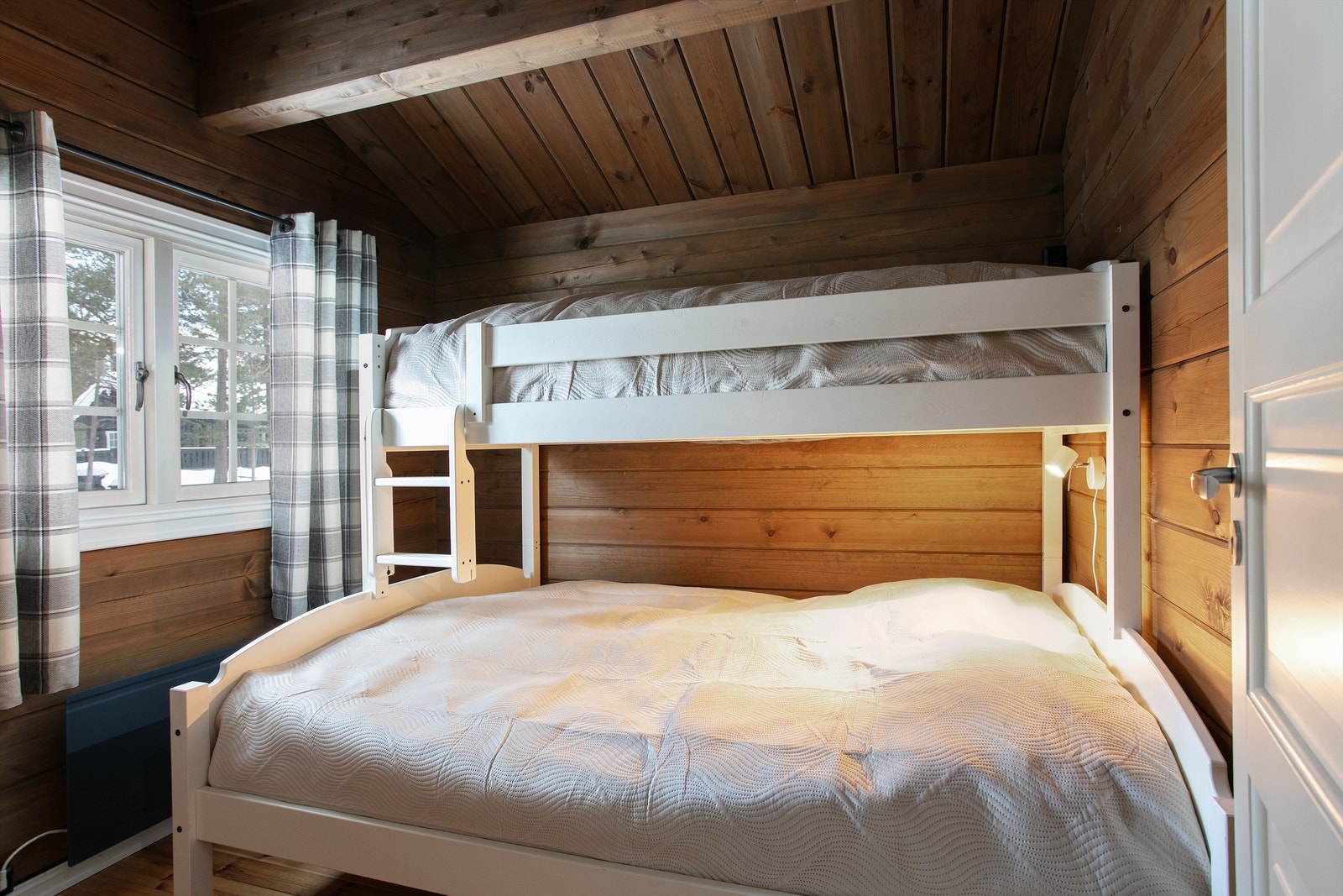 Soverom nr. 2 med familiekøyseng Galleribilde