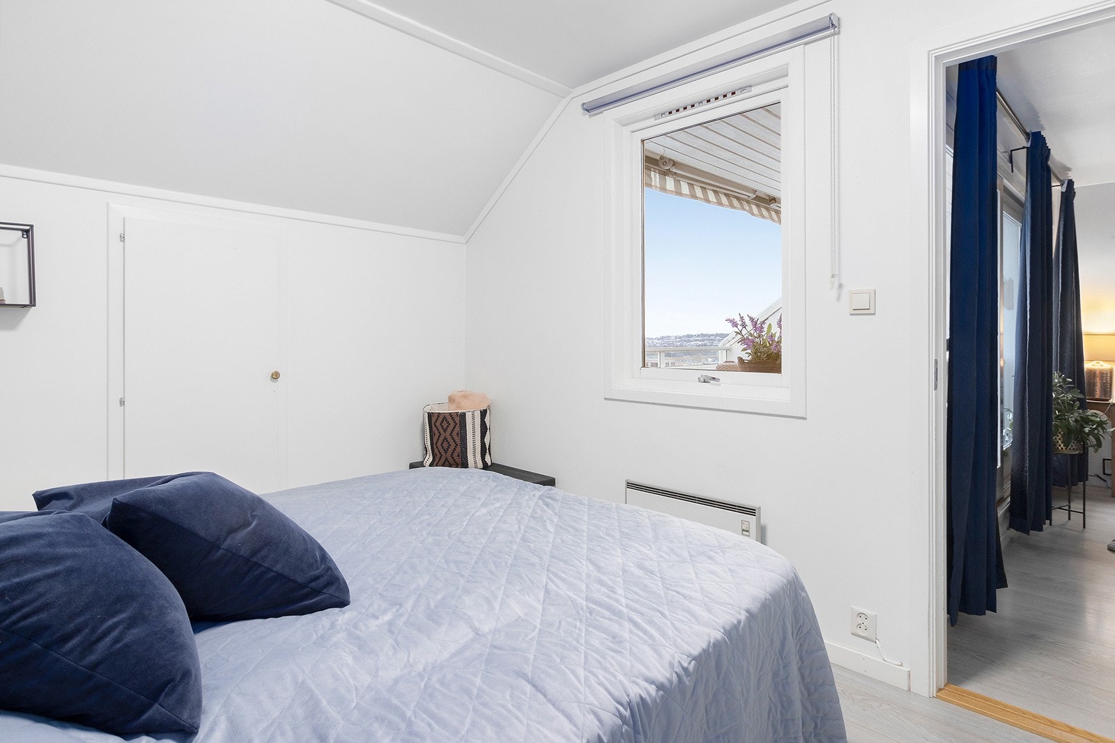 Soverom I Galleribilde