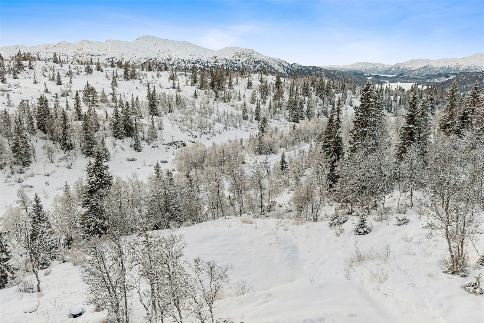Velkommen til Fjellvegen 310- Jeanette A Eriksrød i DNB Eiendom ønsker deg velkommen til visning. Galleribilde