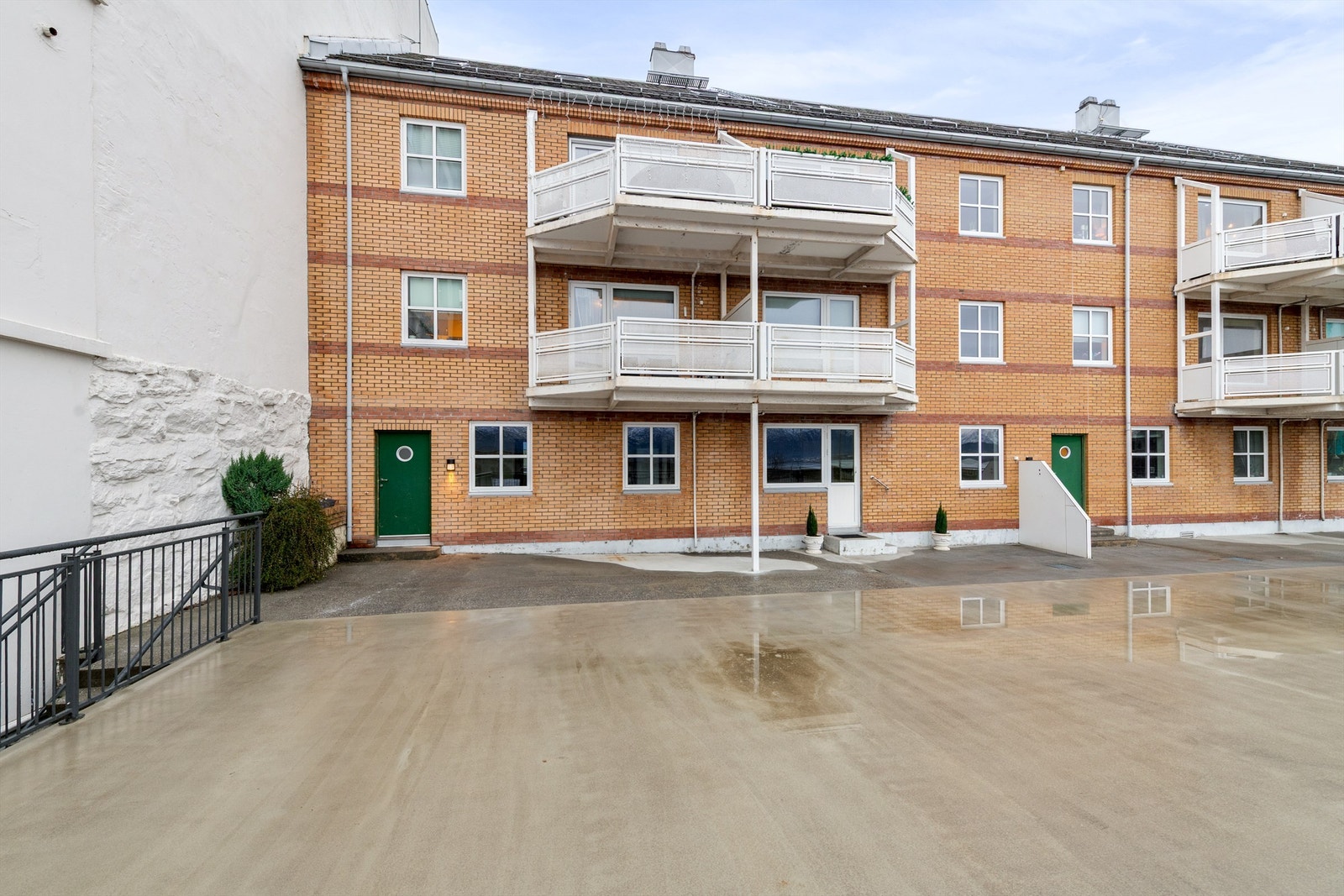 Fasade mot syd Galleribilde