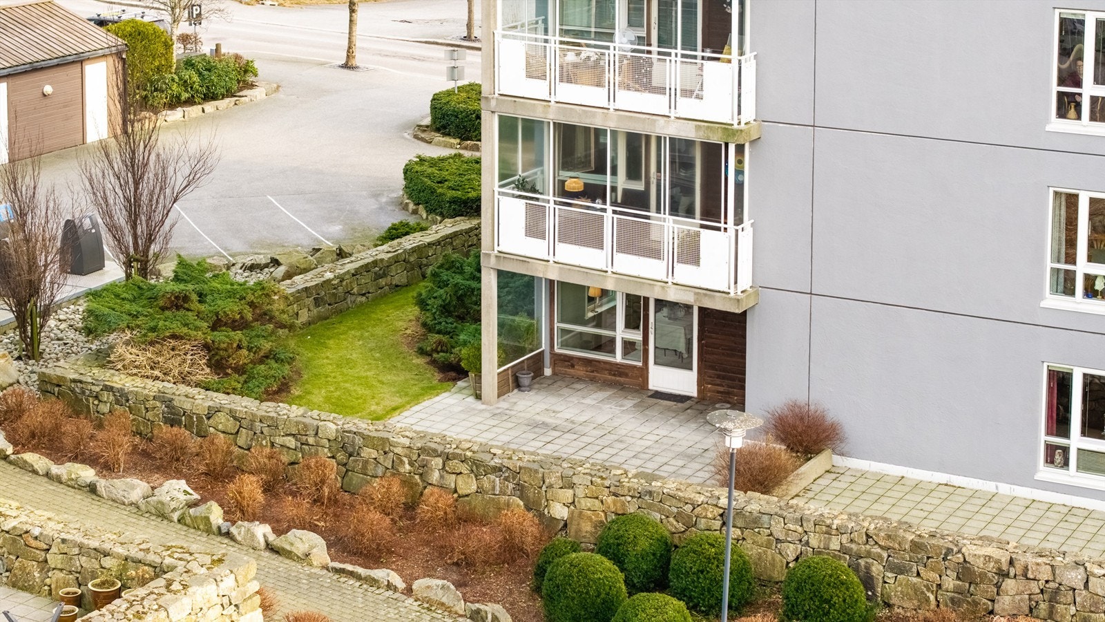 Leiligheten er en del av Hetlandsgården Sameie, som består av 44 seksjoner. Galleribilde