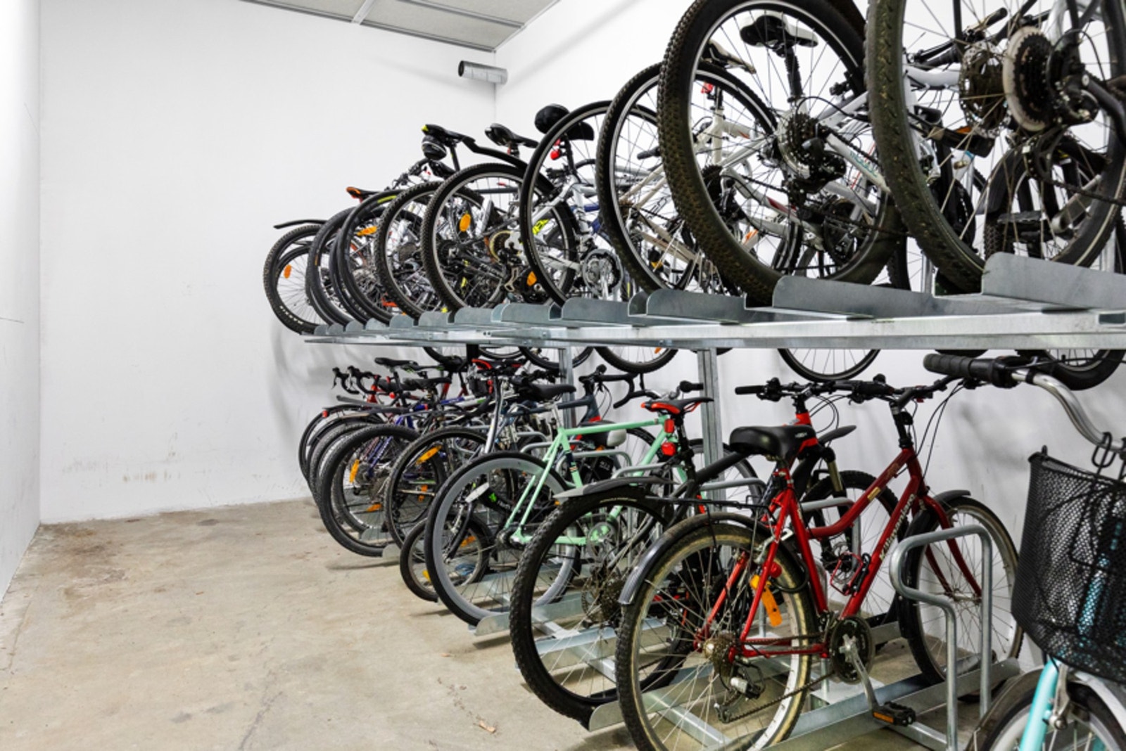 Det er sykkelrom til felles bruk. Galleribilde