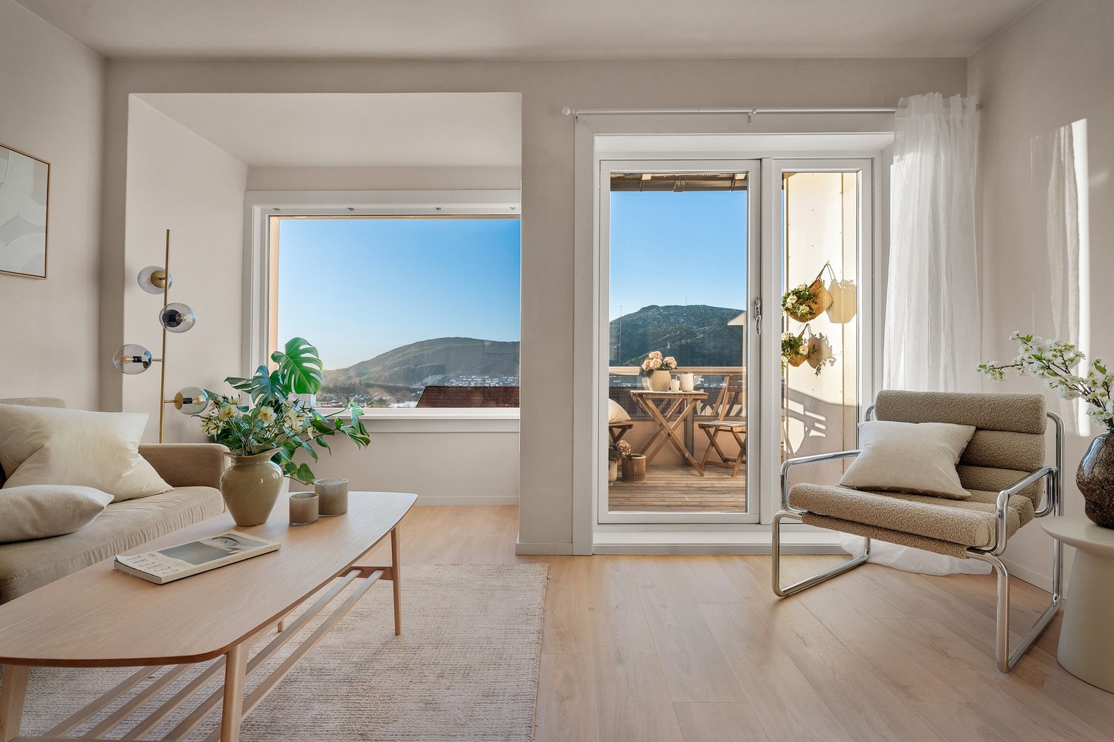 - Vinduer og balkongdør er fra 2017 - Galleribilde