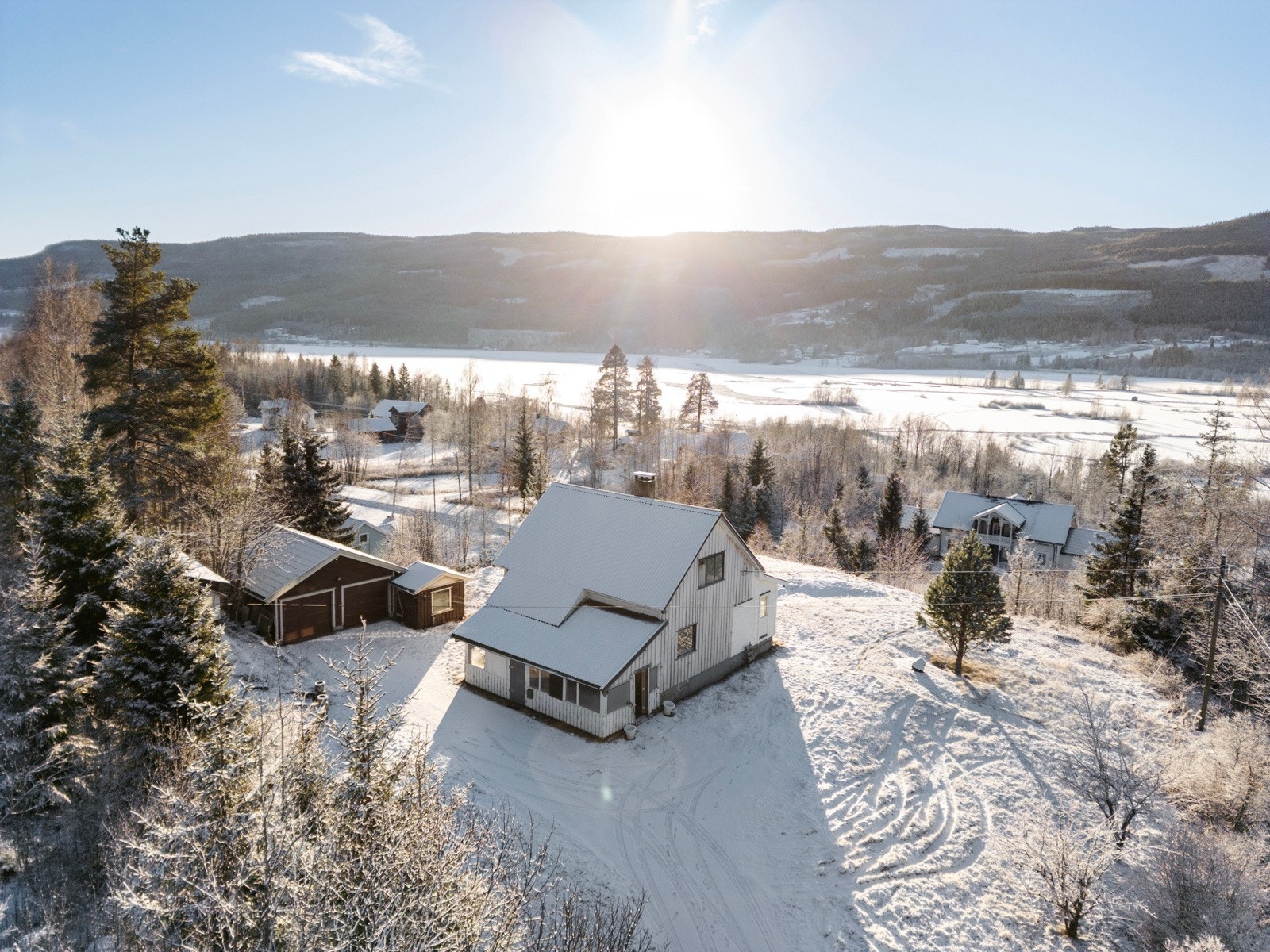 Velkommen til Gamlevegen 167 - en enebolig med flott utsikt og solrik tomt! Galleribilde