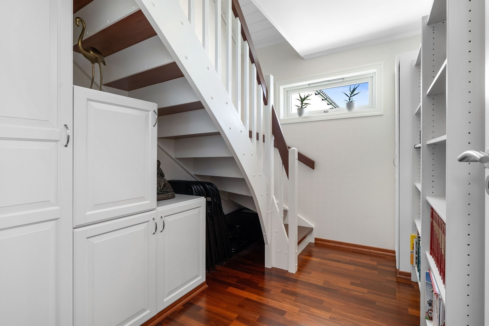 Trapperom med gode bruksmuligheter Galleribilde