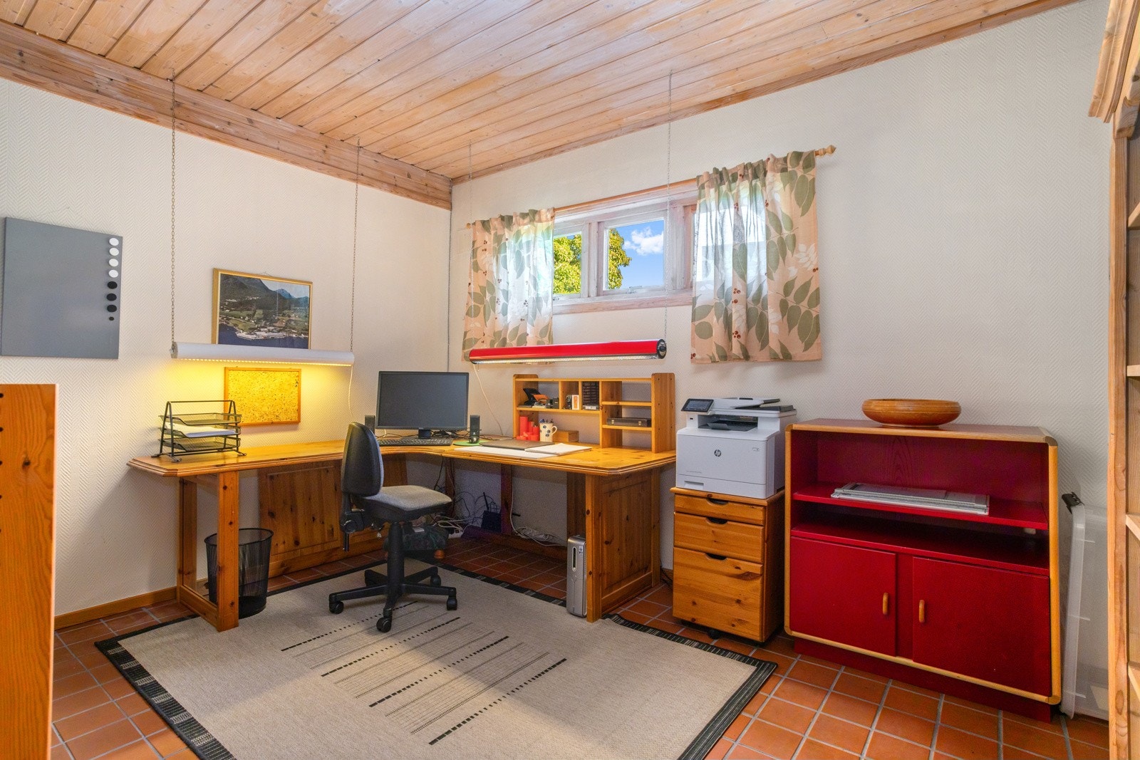 Kontor i u.etg. Galleribilde