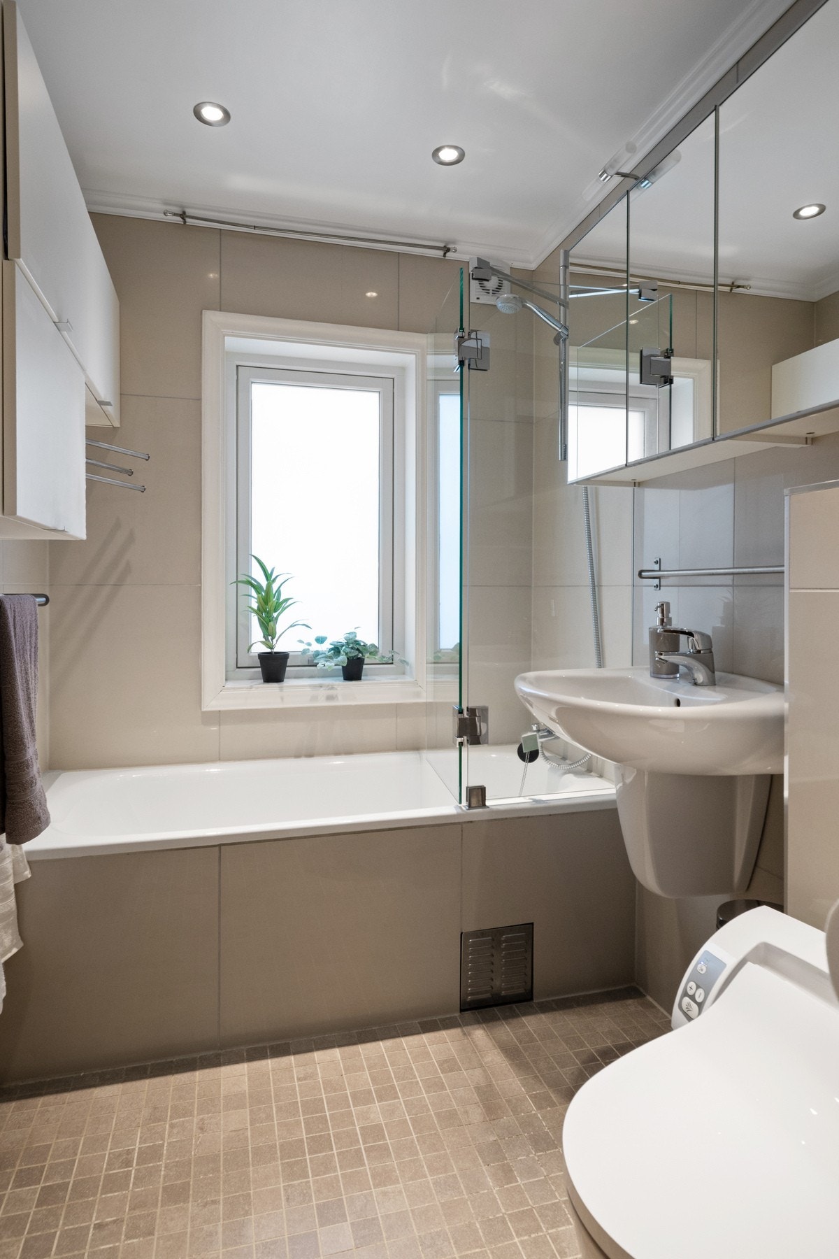 Badet er oppgradert i 2013 og utført med dokumentasjon. Galleribilde