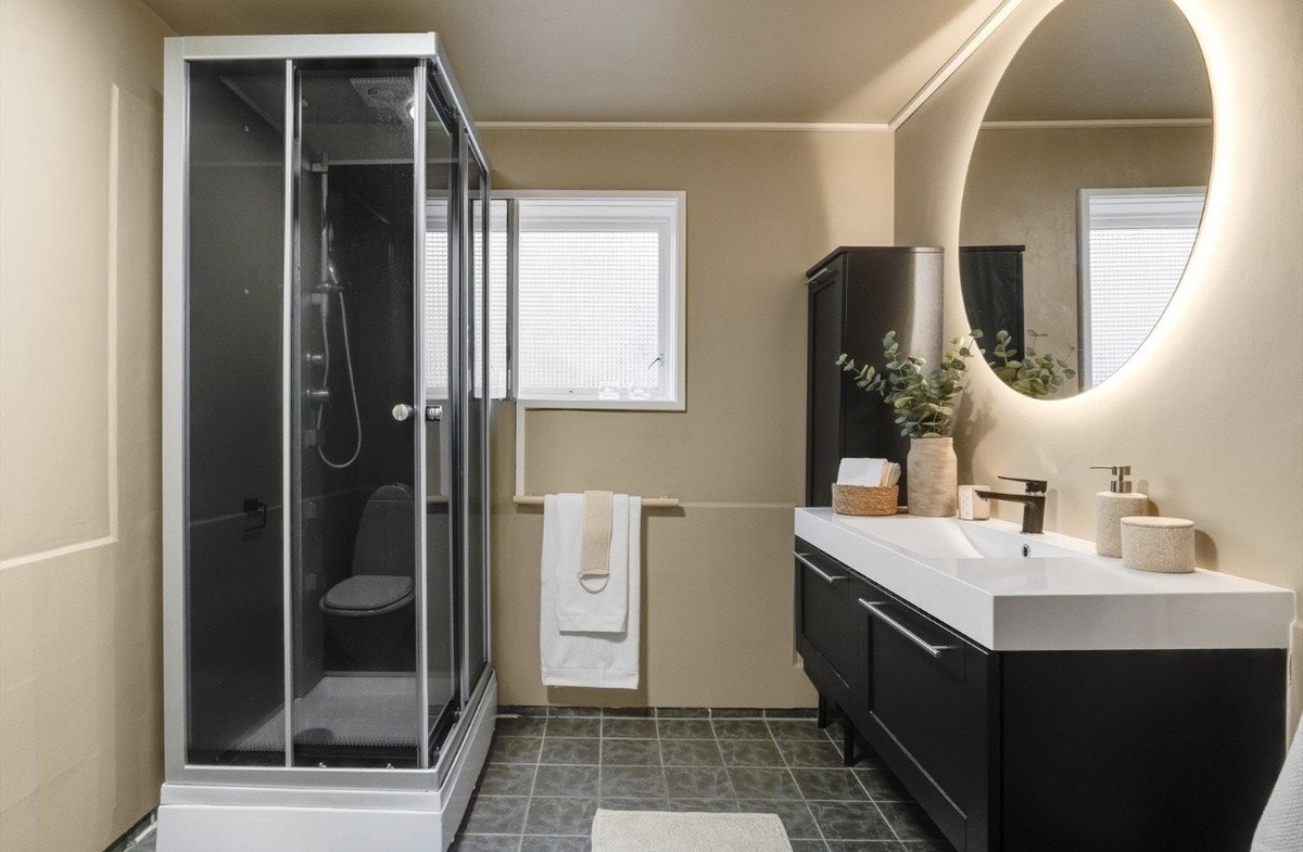 Bad 2. etasje Galleribilde