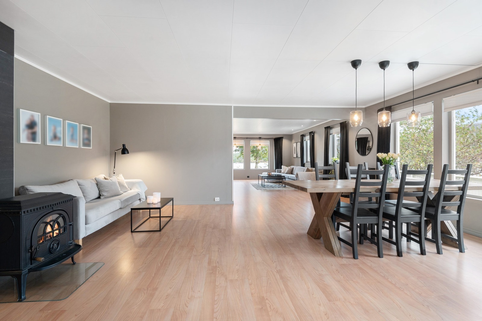 Arealet fordeler seg på ett stort plan, og måler til sammen 181 kvm BRA-i. Galleribilde