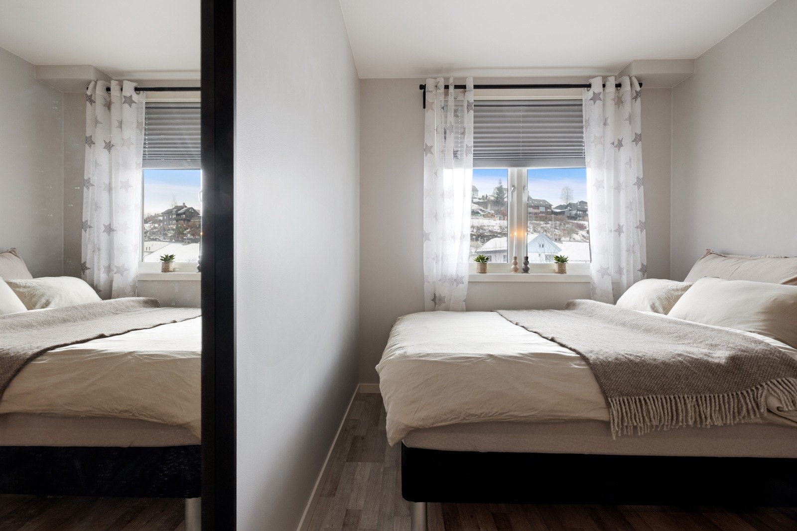 Leiligheten har 3 fine soverom Galleribilde