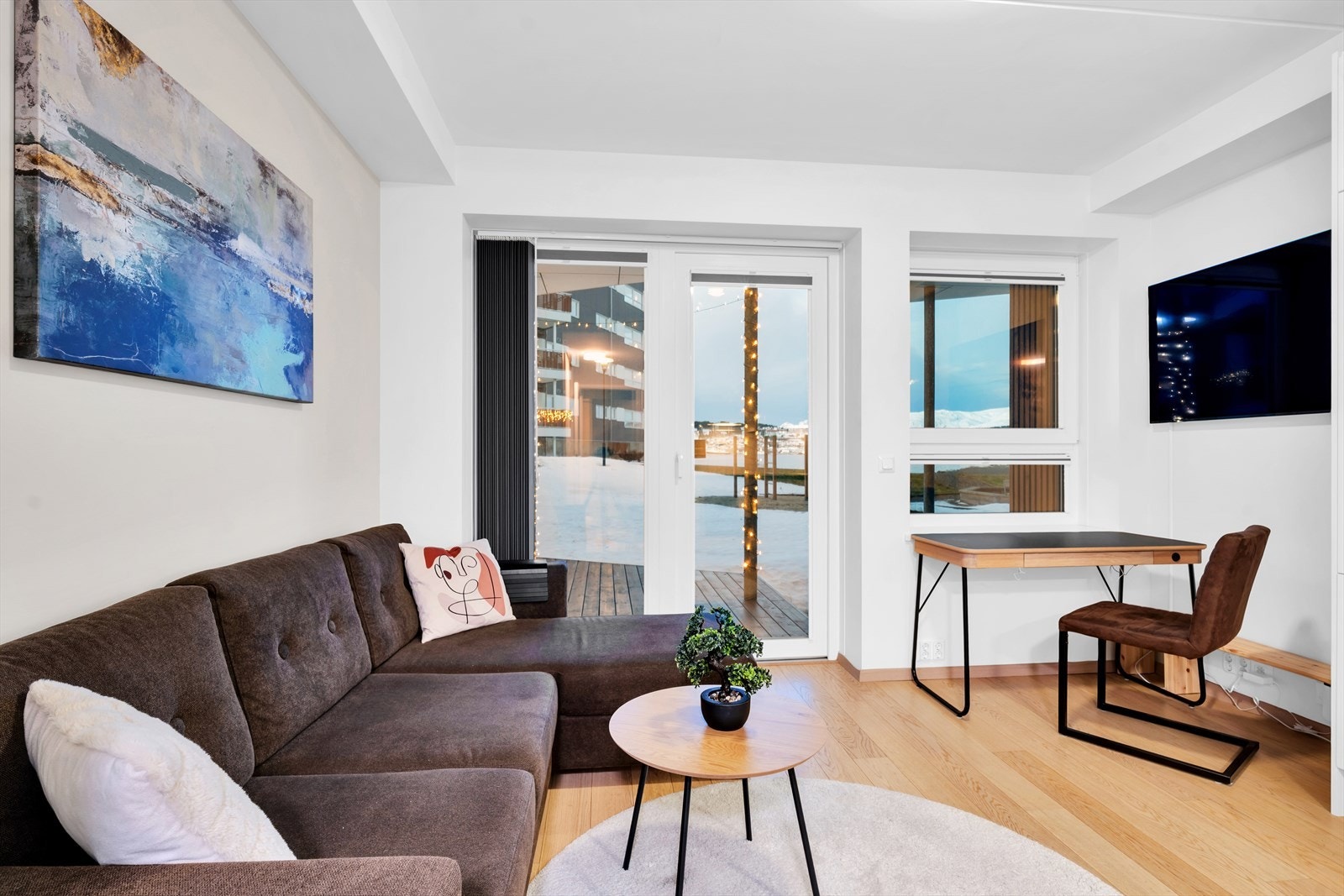 Velkommen til Tomasjordnes 37! Galleribilde