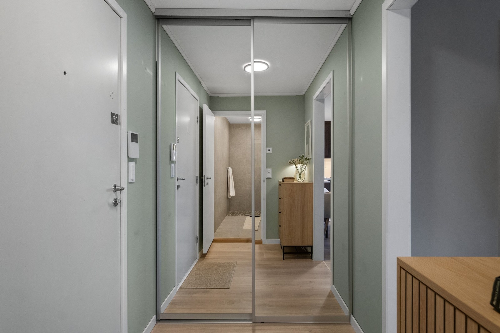 En hyggelig entré ønsker deg velkommen inn! Galleribilde