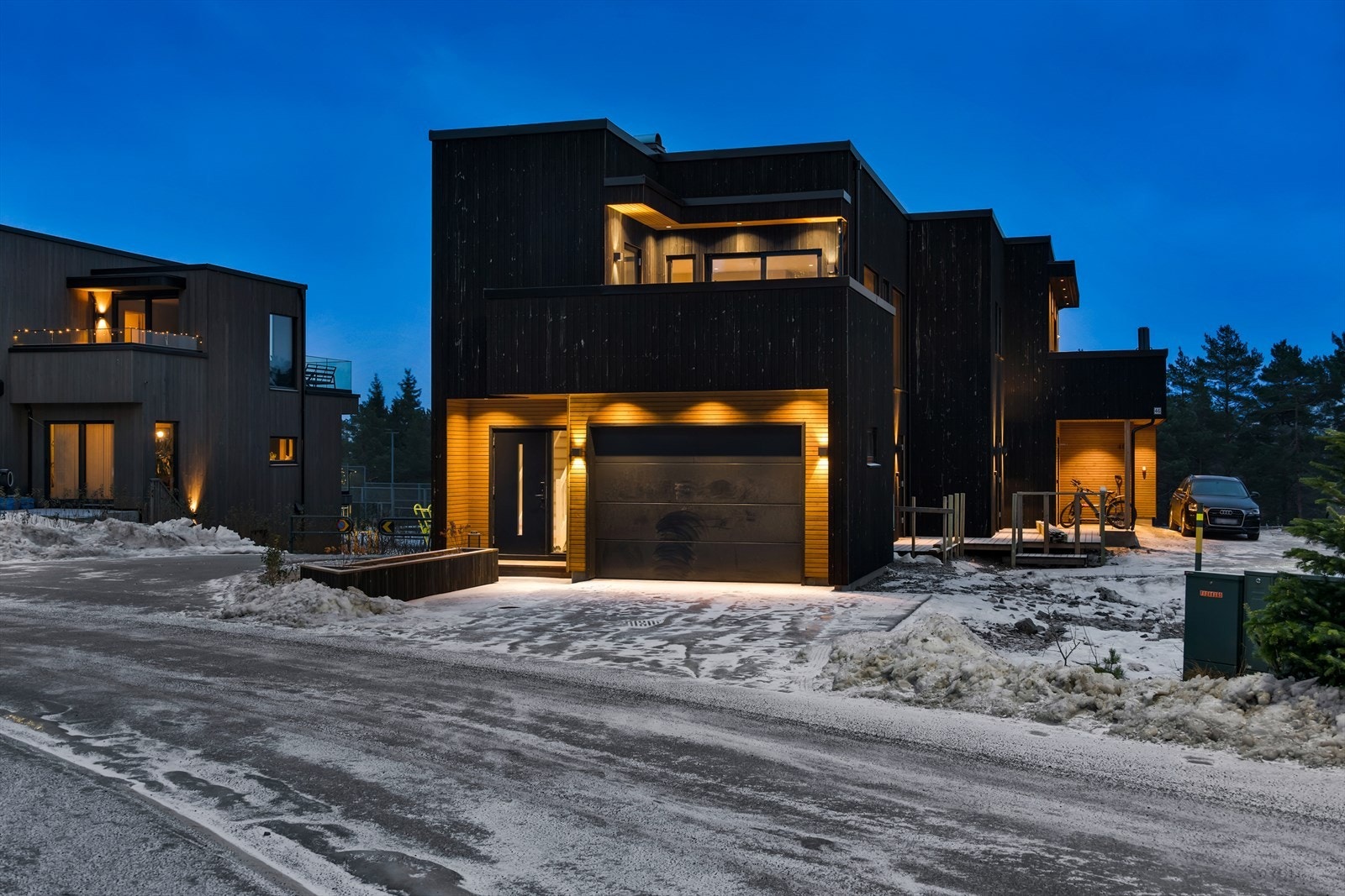 Velkommen til Soleieveien 50, en moderne, delikat og gjennomført tomannsbolig fra 2024! Galleribilde