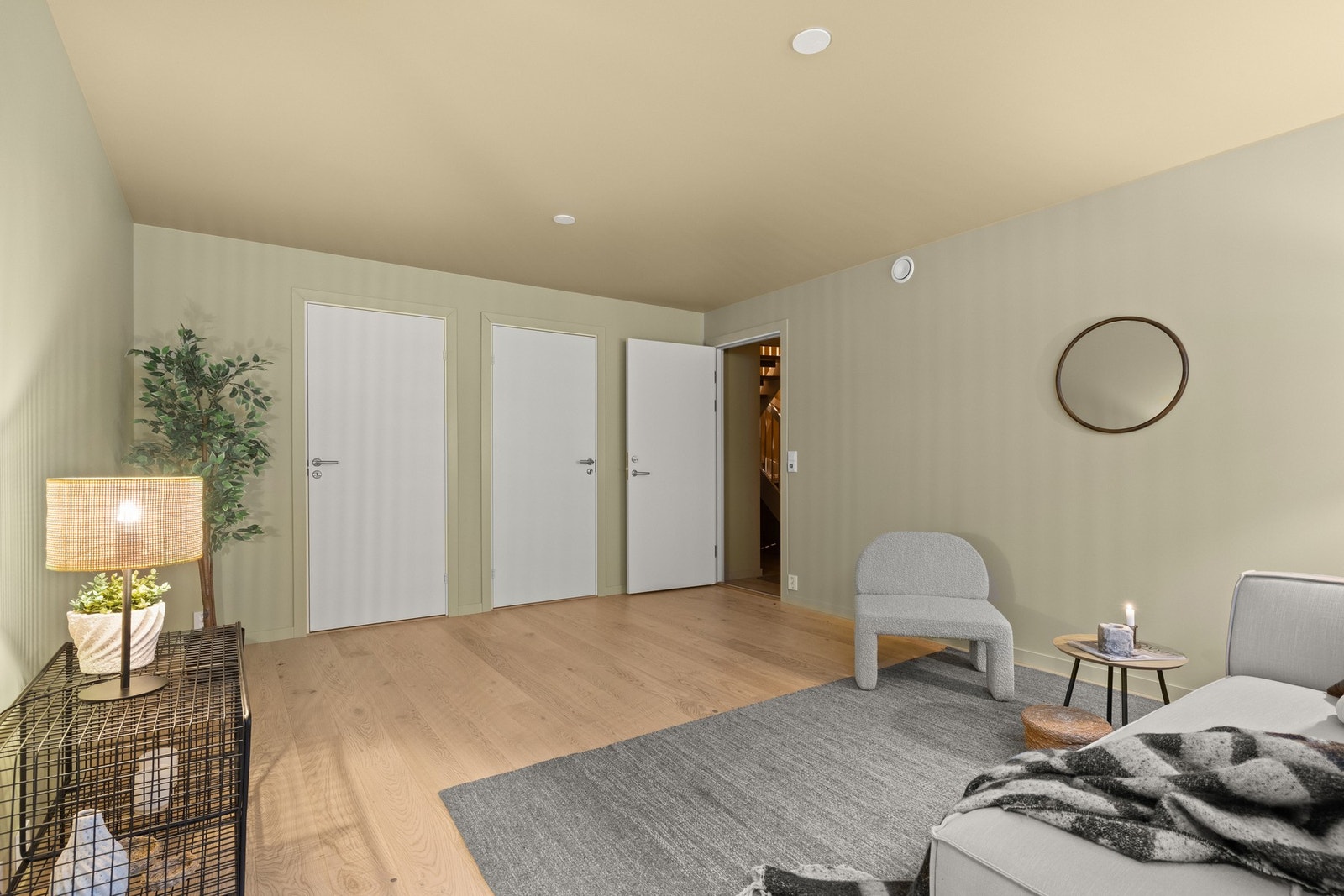 I underetasjen er det en ekstra stue med fleksible bruksmuligheter Galleribilde