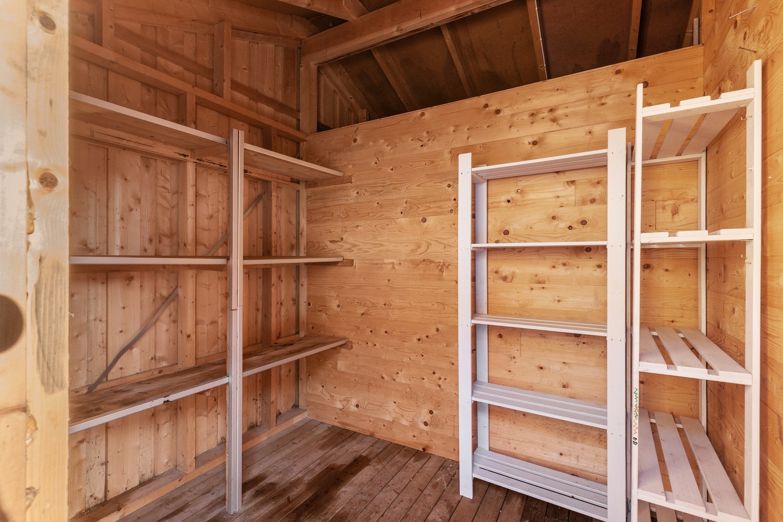 Utebod. Galleribilde