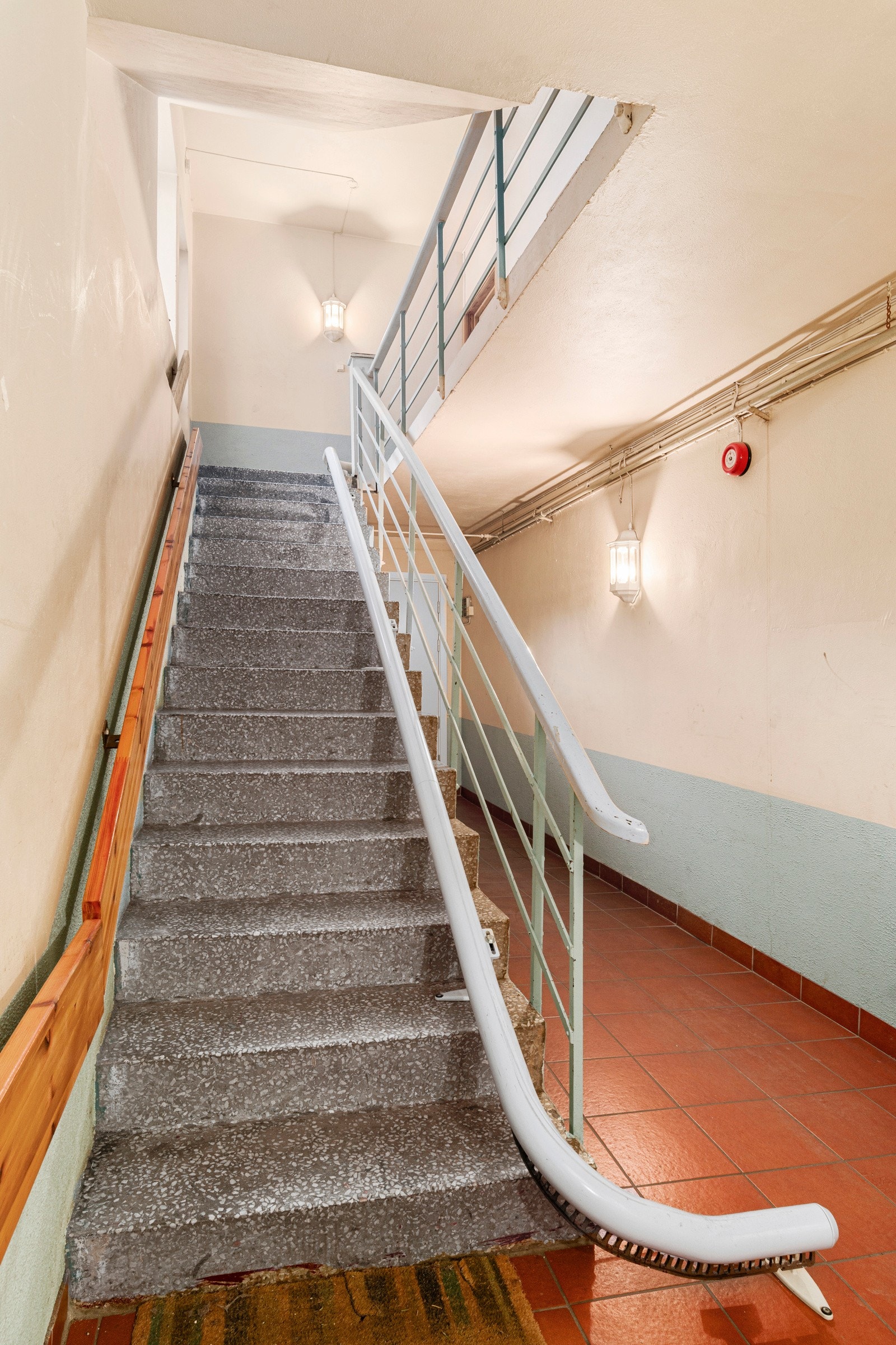 Vi beveger oss opp til leiligheten. Galleribilde