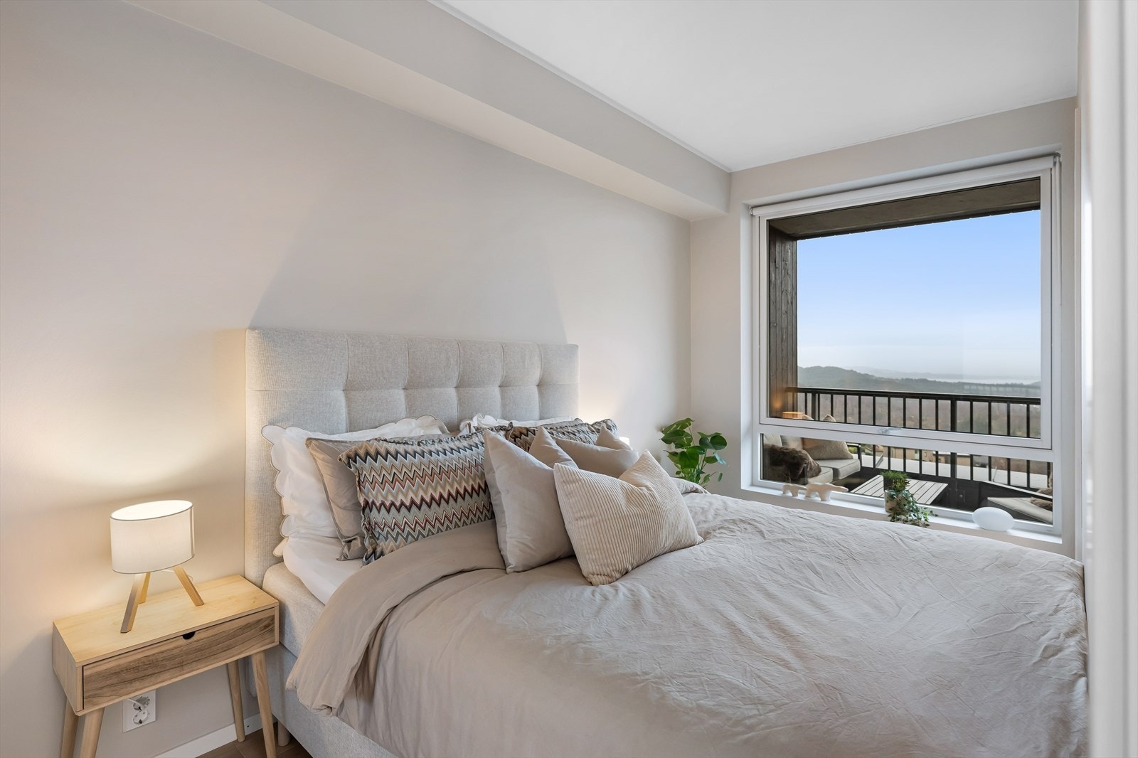 Soverommet er av virkelig god størrelse, over 10 kvm. Galleribilde