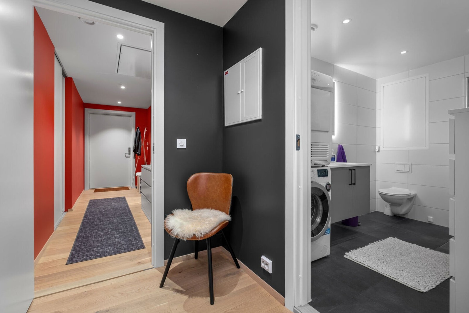 Mellomgang på 5,5 kvm. Galleribilde