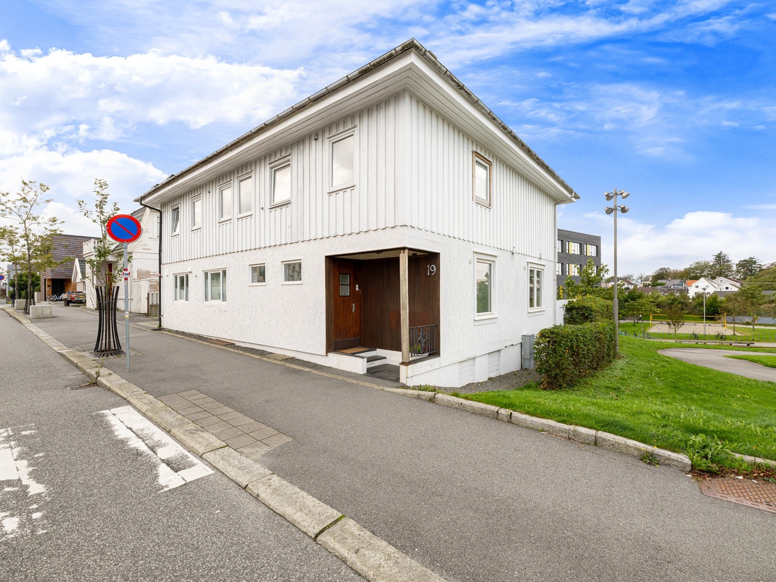 Felles inngangsparti for alle fire leilighetene. Galleribilde