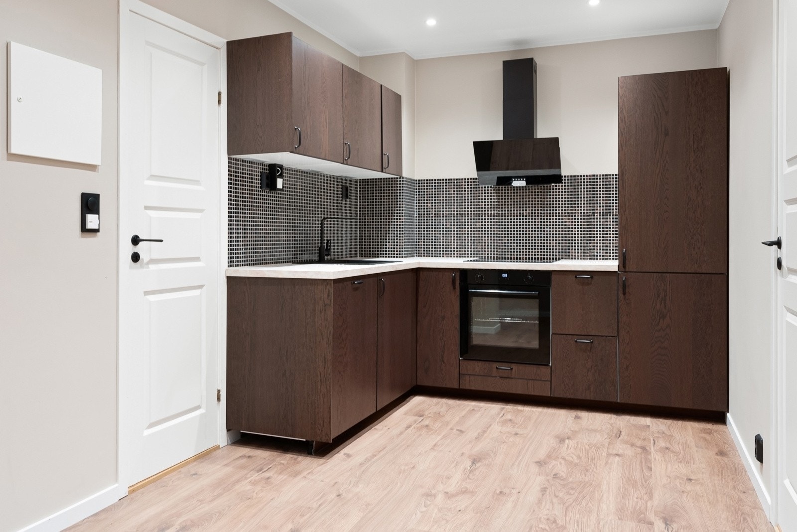 Velkommen til Jernbanegata 2 - Kjøkken fra ikea i moderne farger. Galleribilde