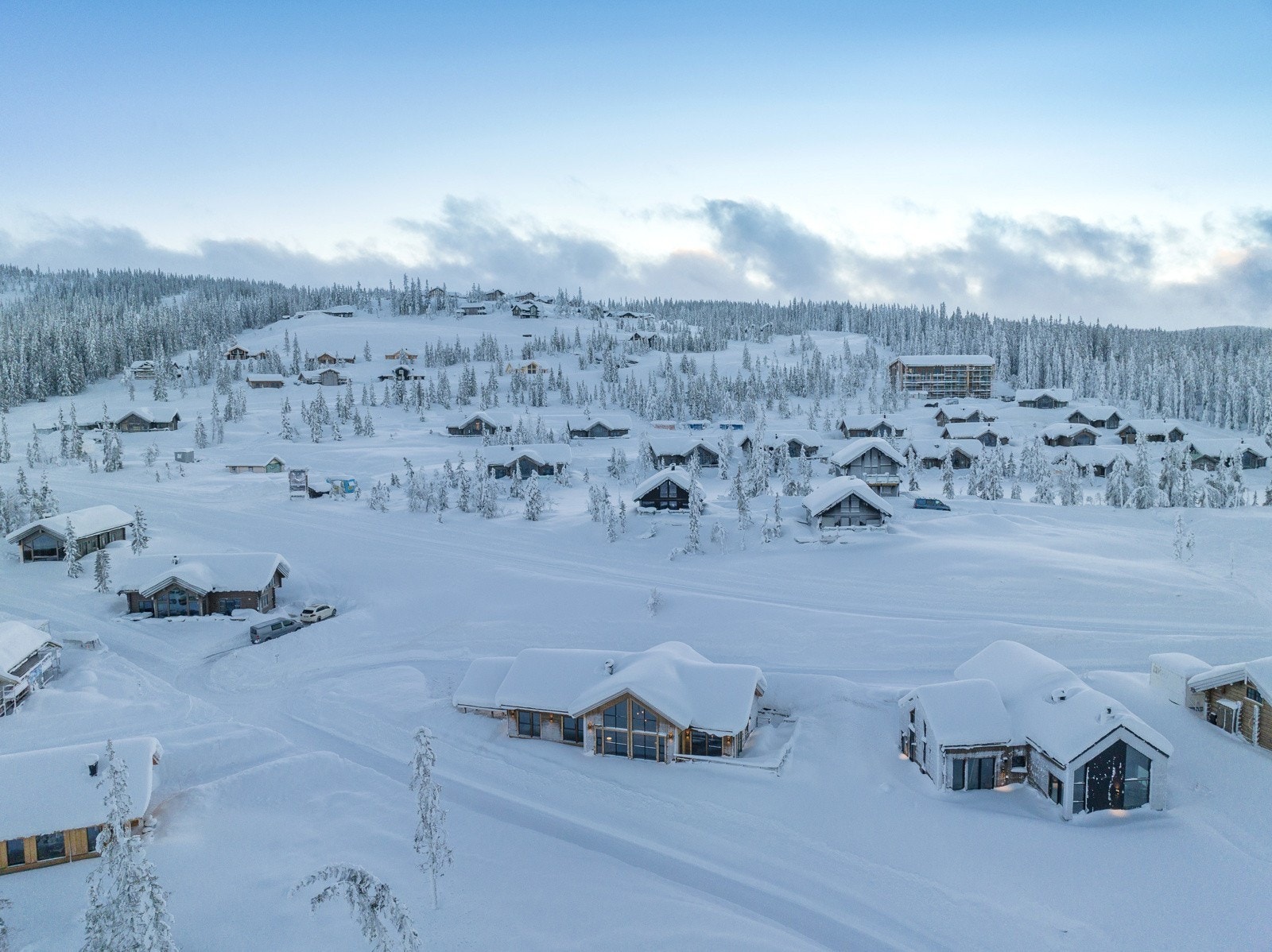 Nydelig og sentral beliggenhet, med kort av stand til alle populære fasiliteter. Galleribilde