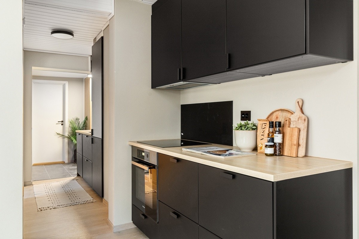 Velkommen til Gregus gate 5. Nyrenovert leilighet med svært sentral beliggenhet rett ved Solsiden. Galleribilde