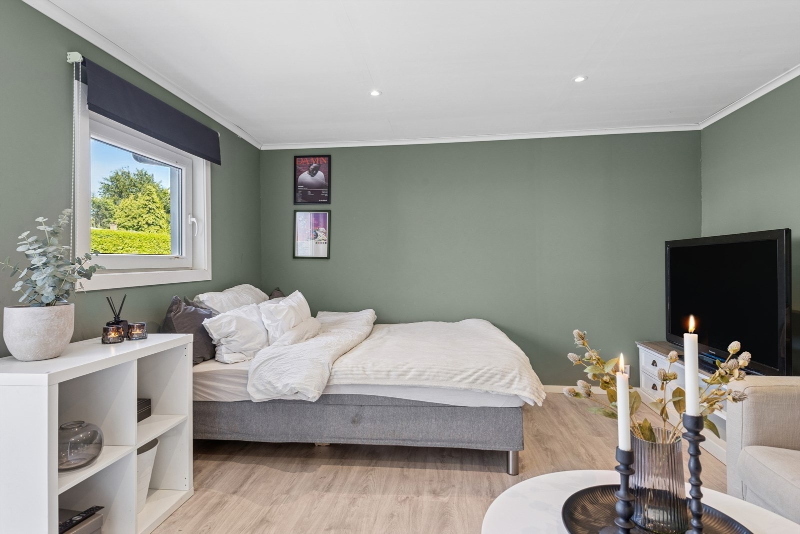 Flerbruksrom, perfekt hobbyrom eller ungdomsavdeling. Galleribilde