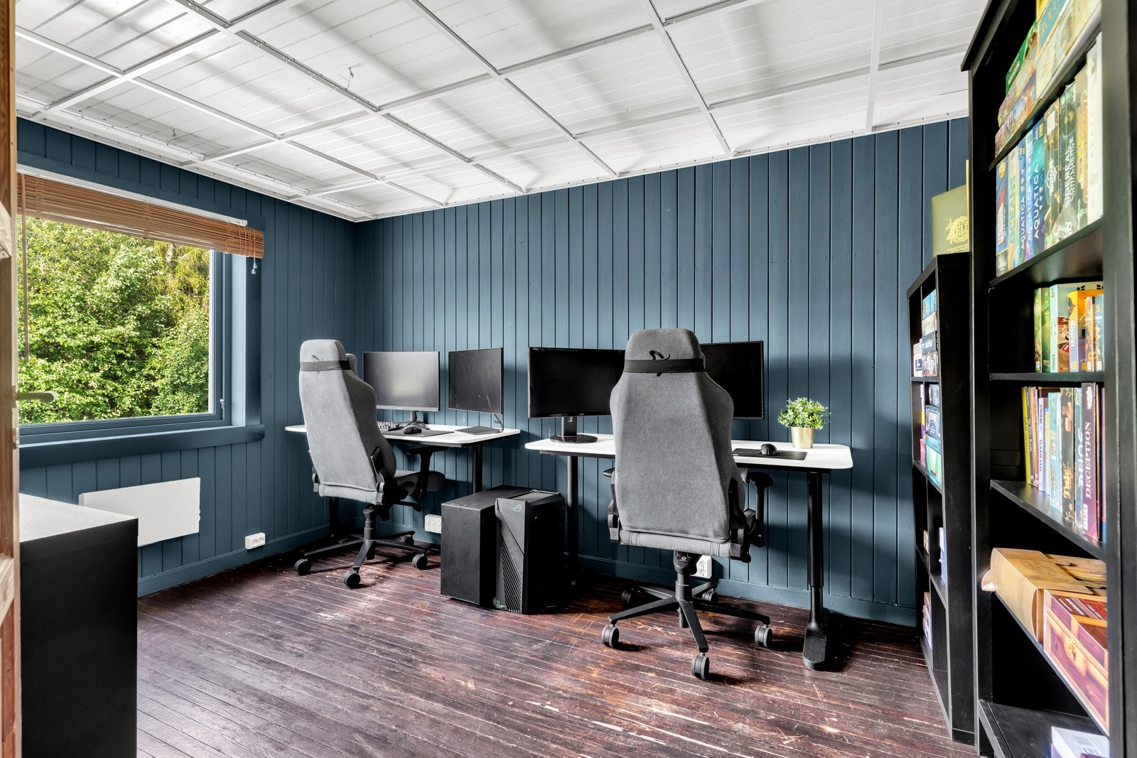 Soverom 2 benyttes som kontor Galleribilde