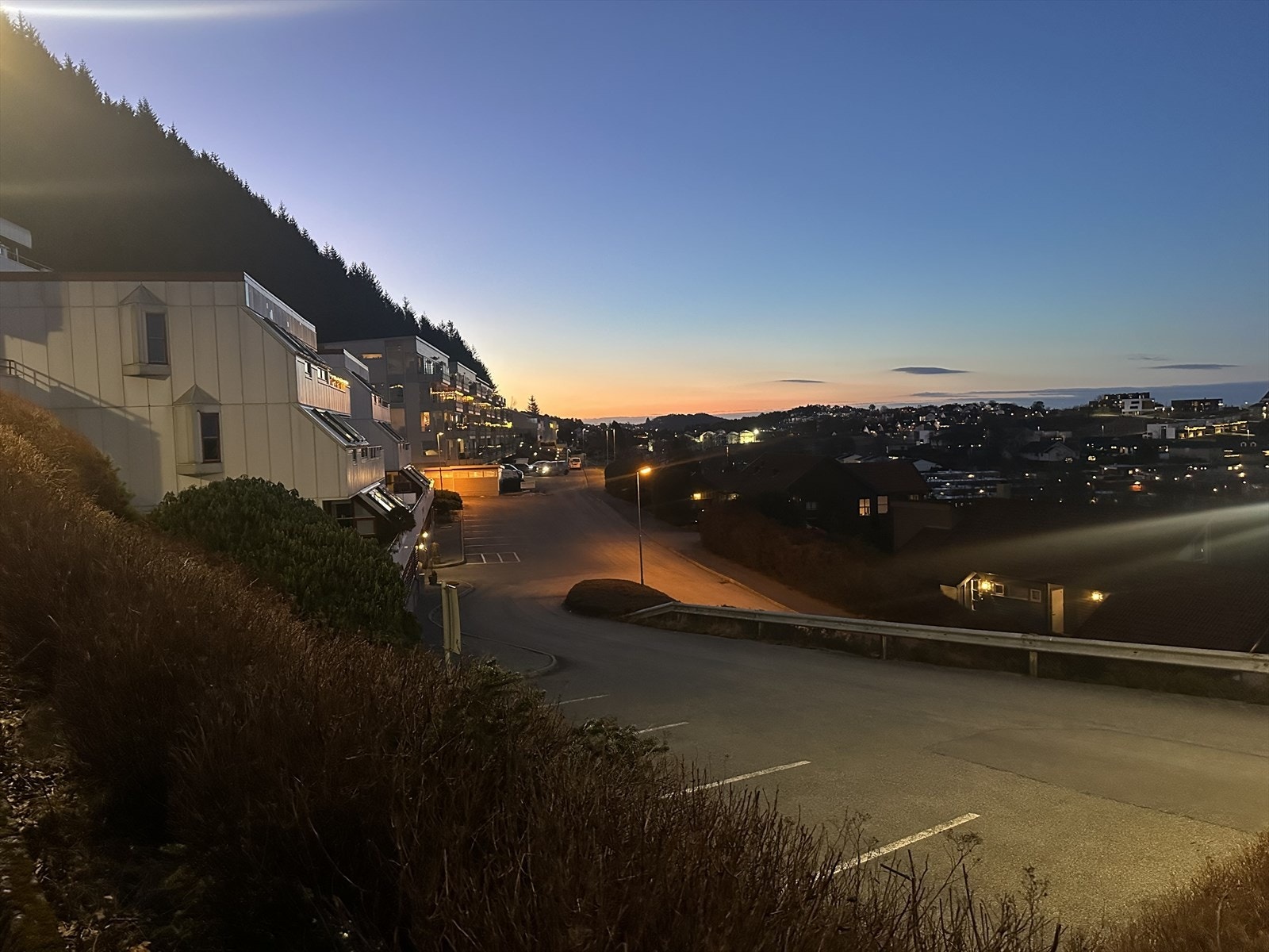 Fjellstemmen terrasse vokner opp til en ny dag Galleribilde