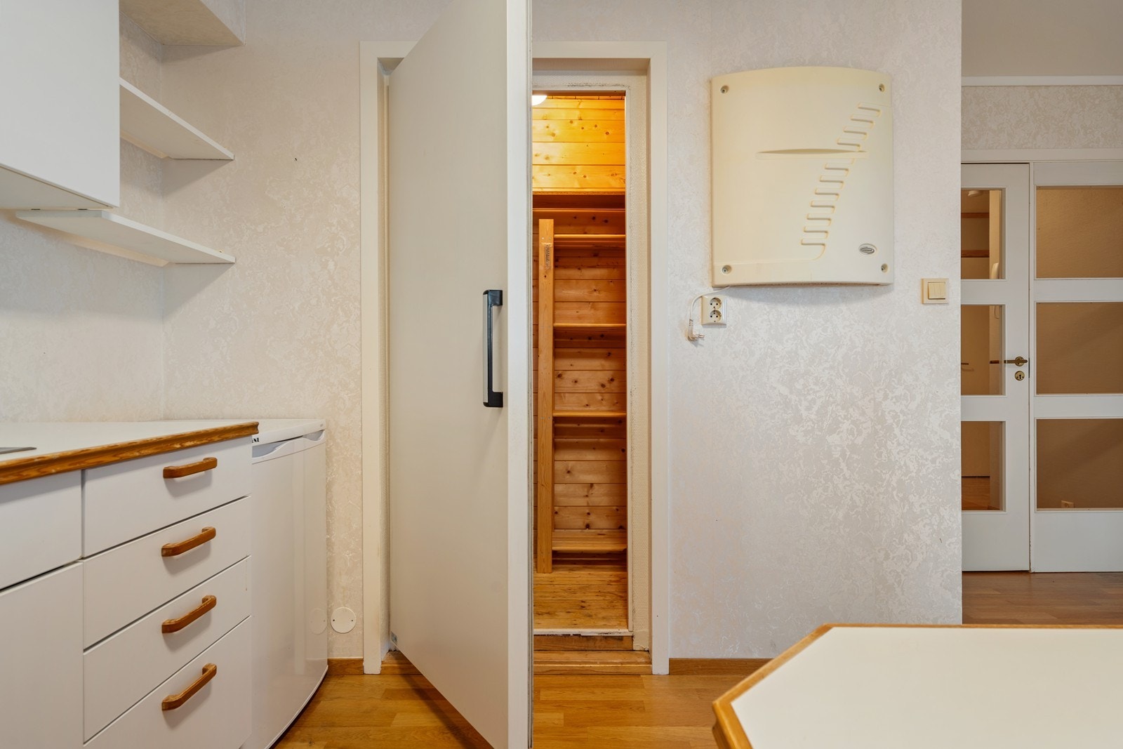 Kjølerom på kjøkken Galleribilde