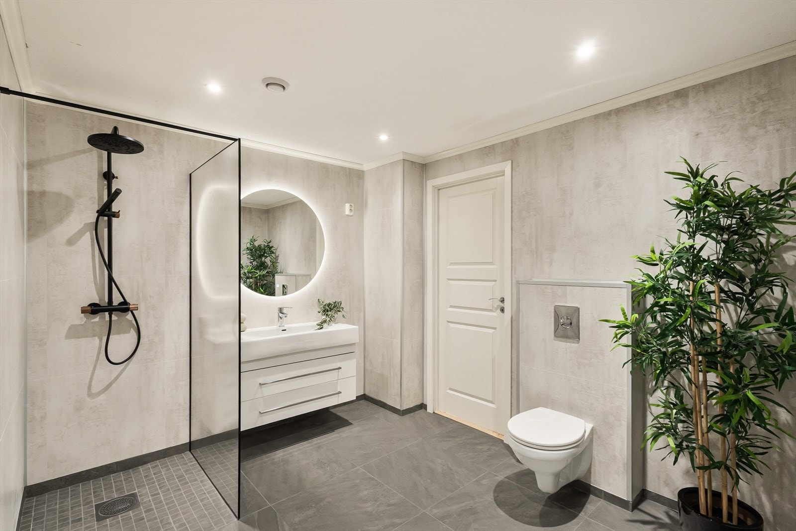 Lekkert bad modernisert i 2025 Galleribilde