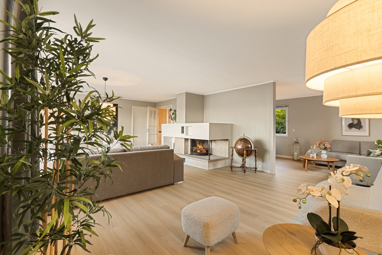 Stuen er delt i flere soner Galleribilde