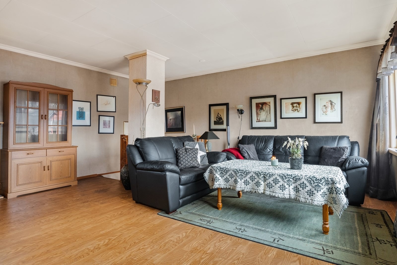 Boligens hovedstue - et rom med mange muligheter. Galleribilde