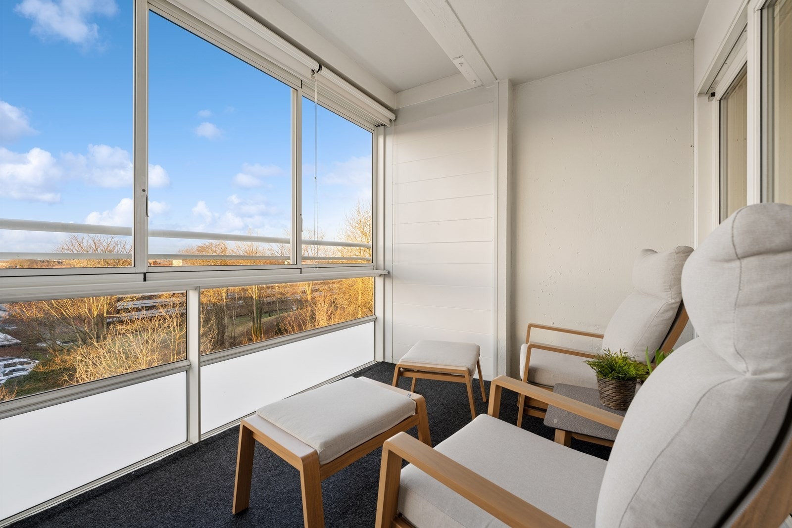 God plass til ønskelig møblement. Galleribilde