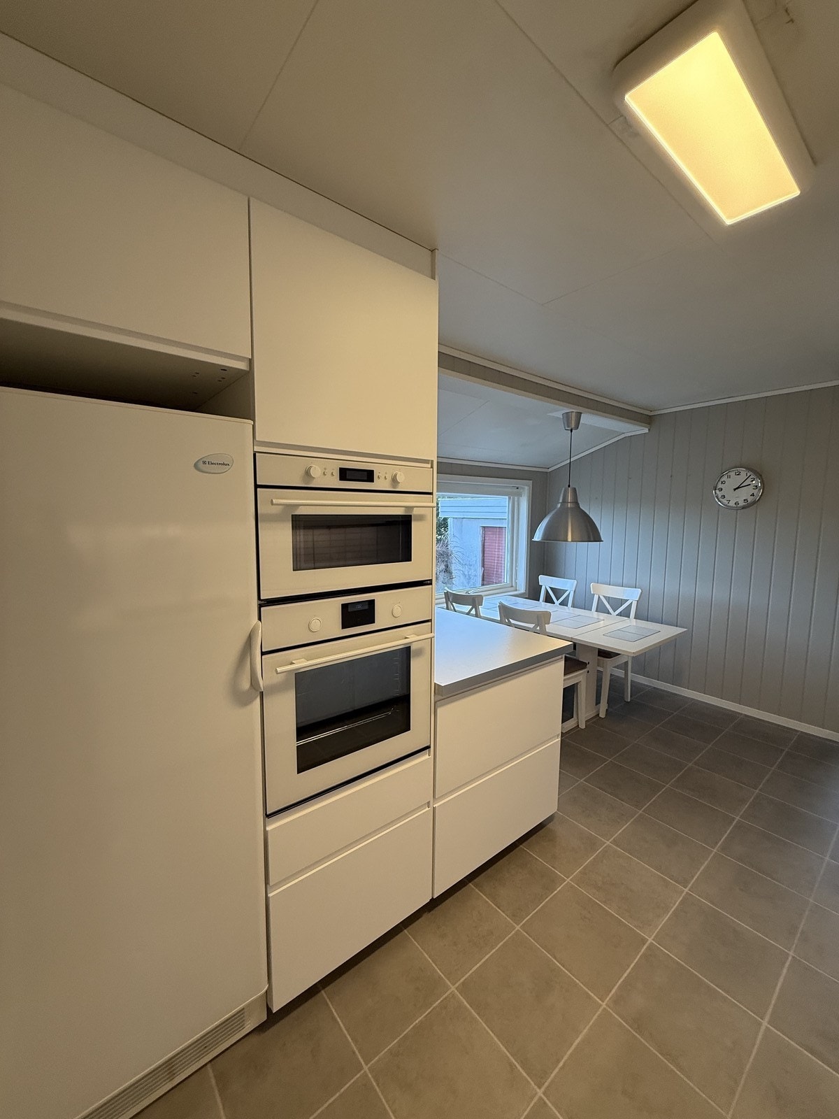 Kjøkken/spisestue Galleribilde