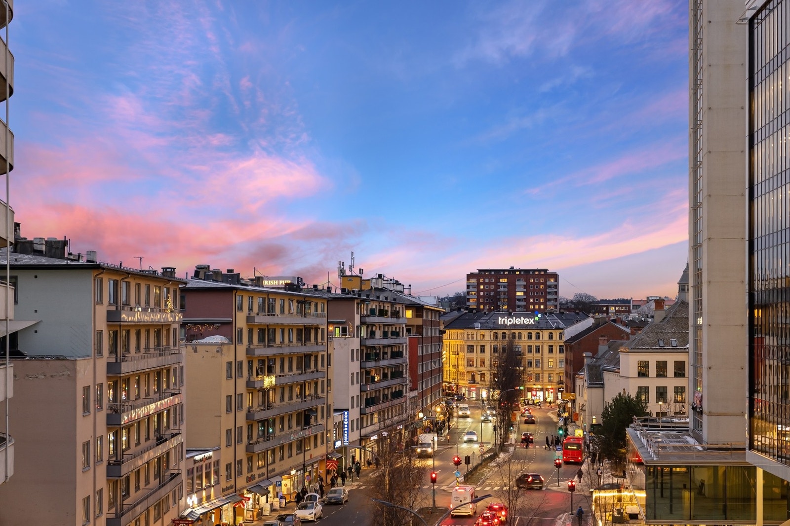 Glimrende solforhold og nydelig utsyn fra balkongen. Galleribilde