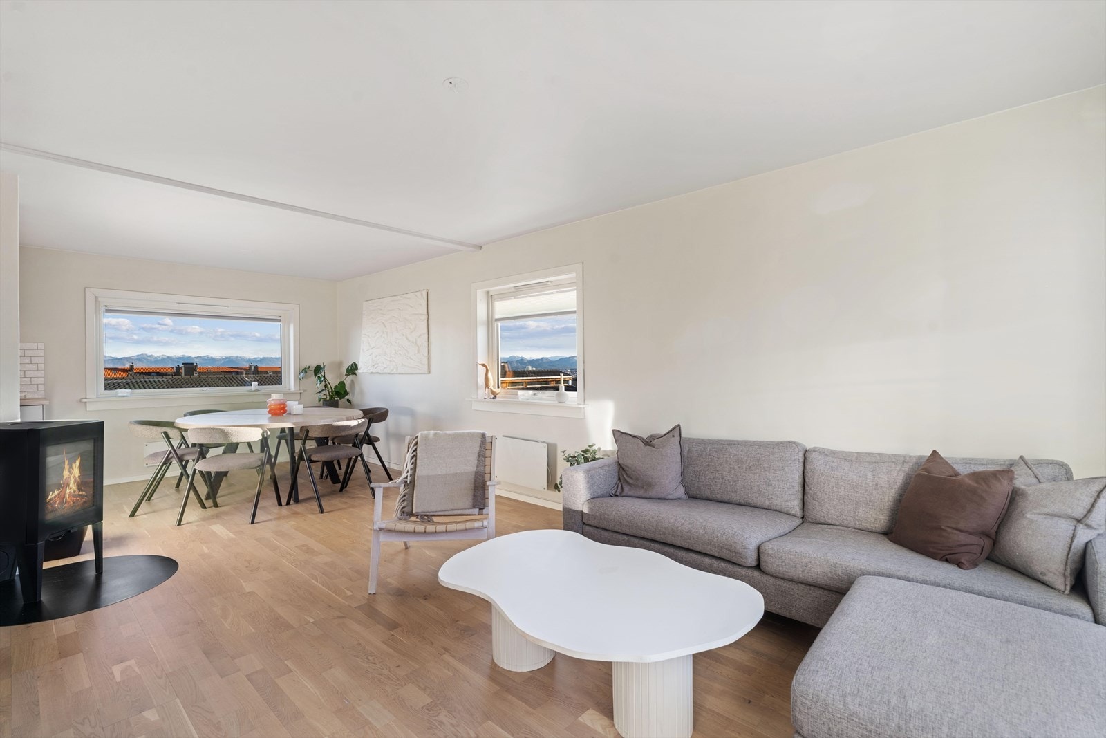 Stue med peis Galleribilde